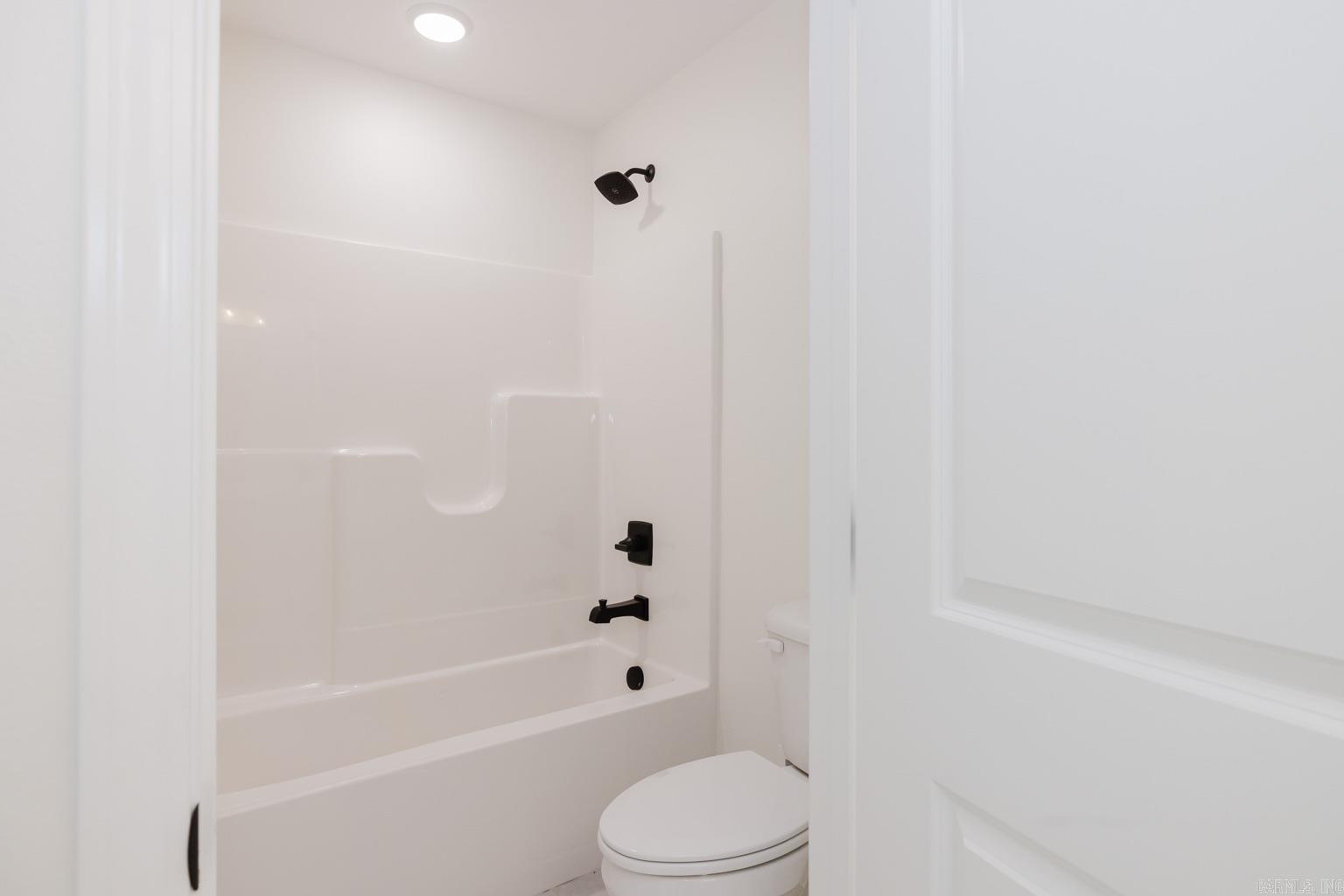 188 Kelton Lane Hensley, AR 72065