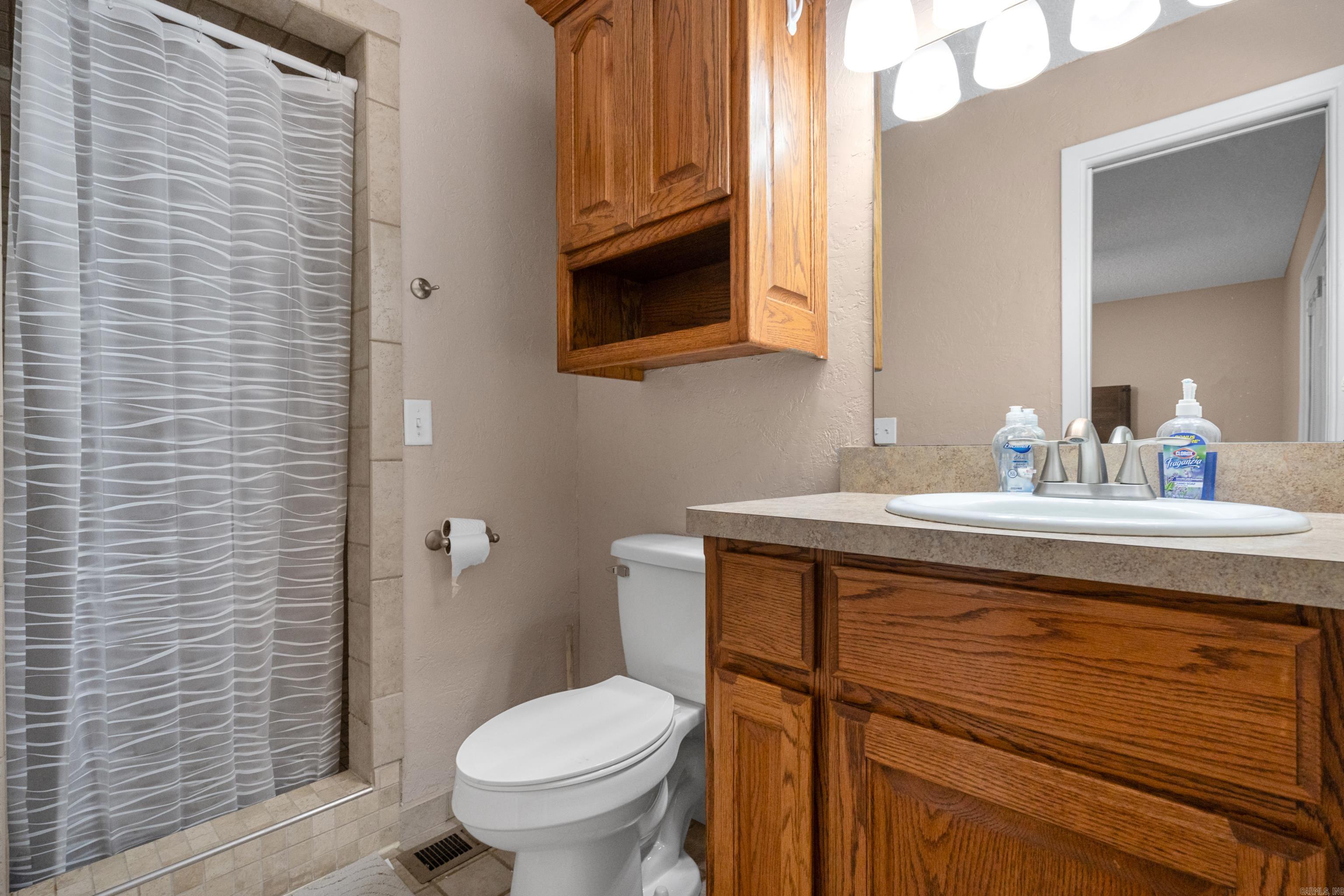 4 Vitoria  Hot Springs Village, AR