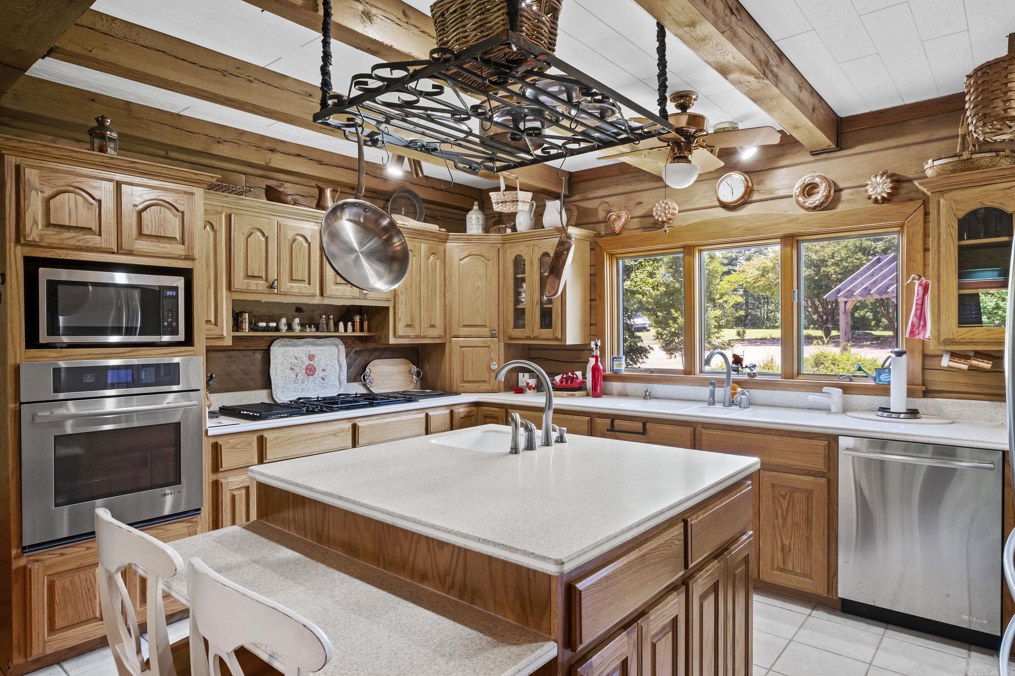 140 Vineyard  Searcy, AR