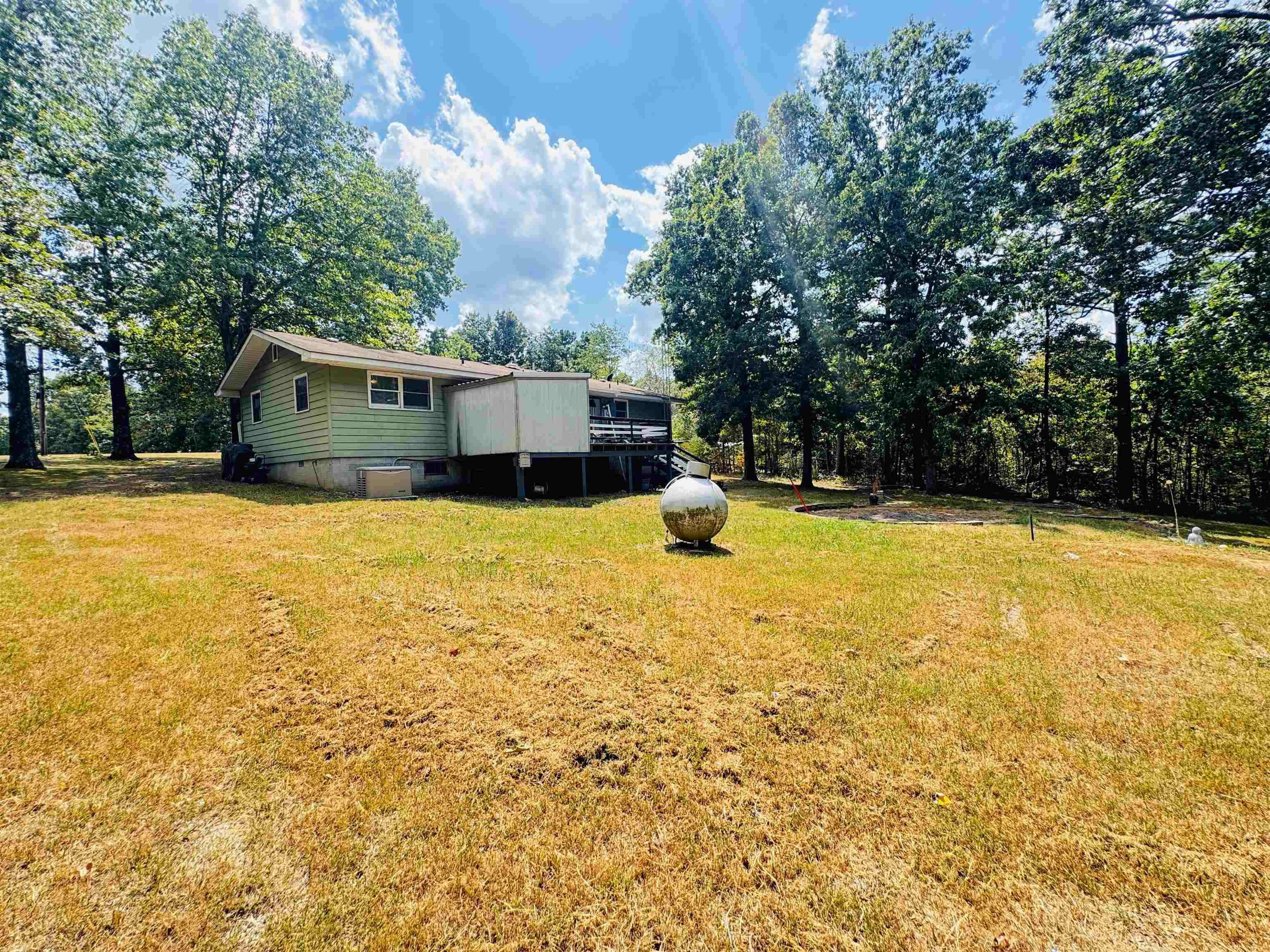 3648 Jordan  Norfork, AR