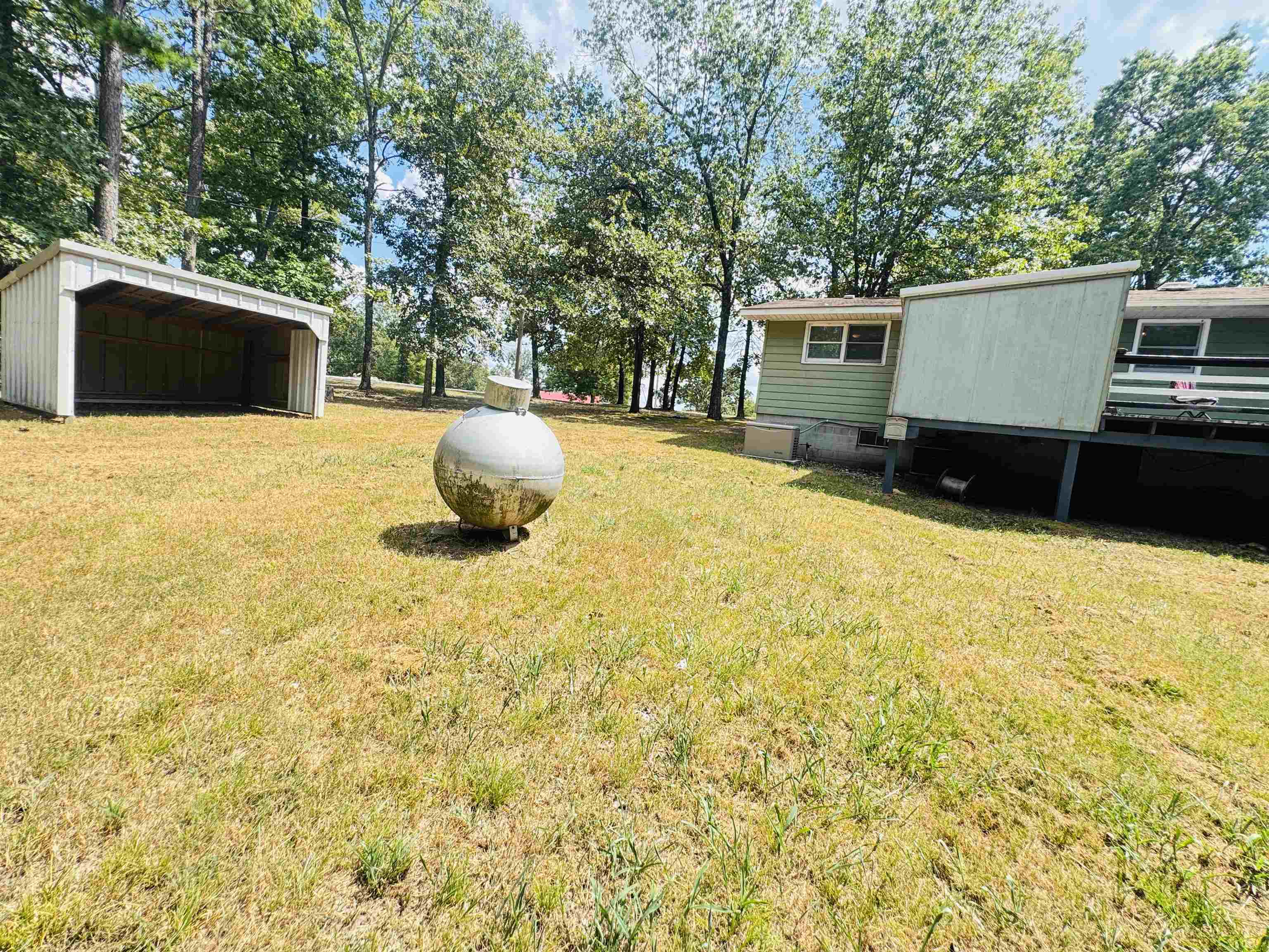 3648 Jordan  Norfork, AR