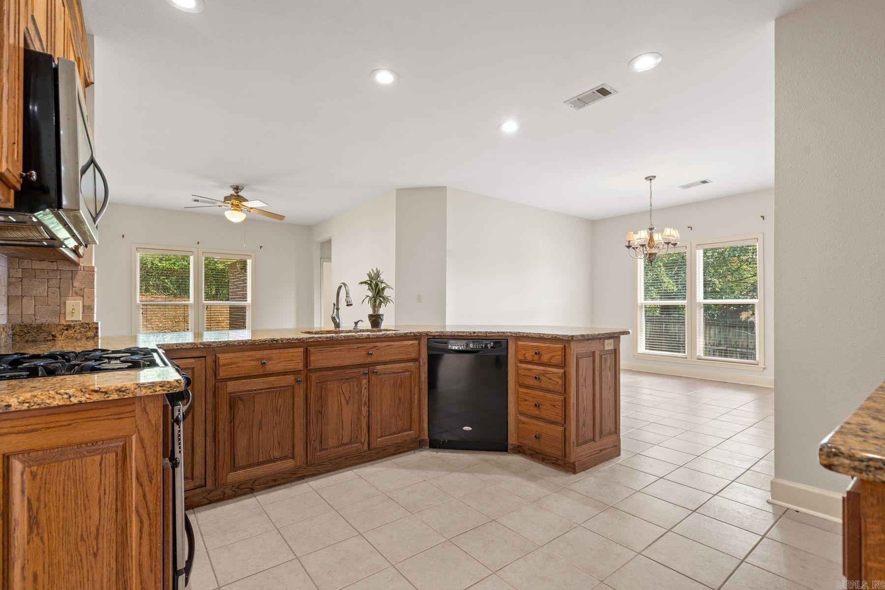 123 Saratoga Street  Hot Springs, AR