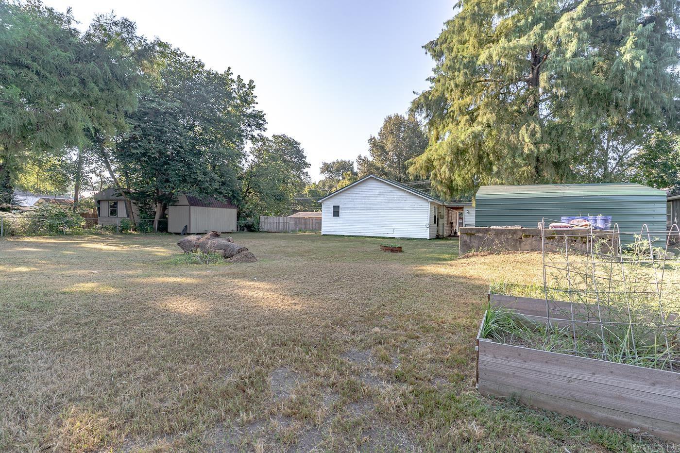 224 E Olympia Ave Manila, AR 72442