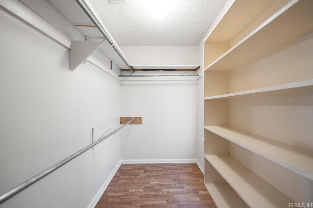 1406 Coolhurst Avenue Sherwood, AR 72120