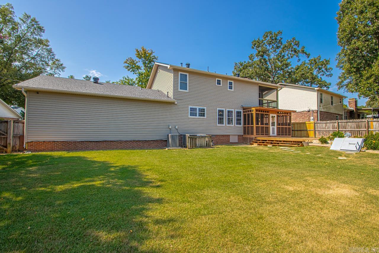 1406 Coolhurst Avenue Sherwood, AR 72120