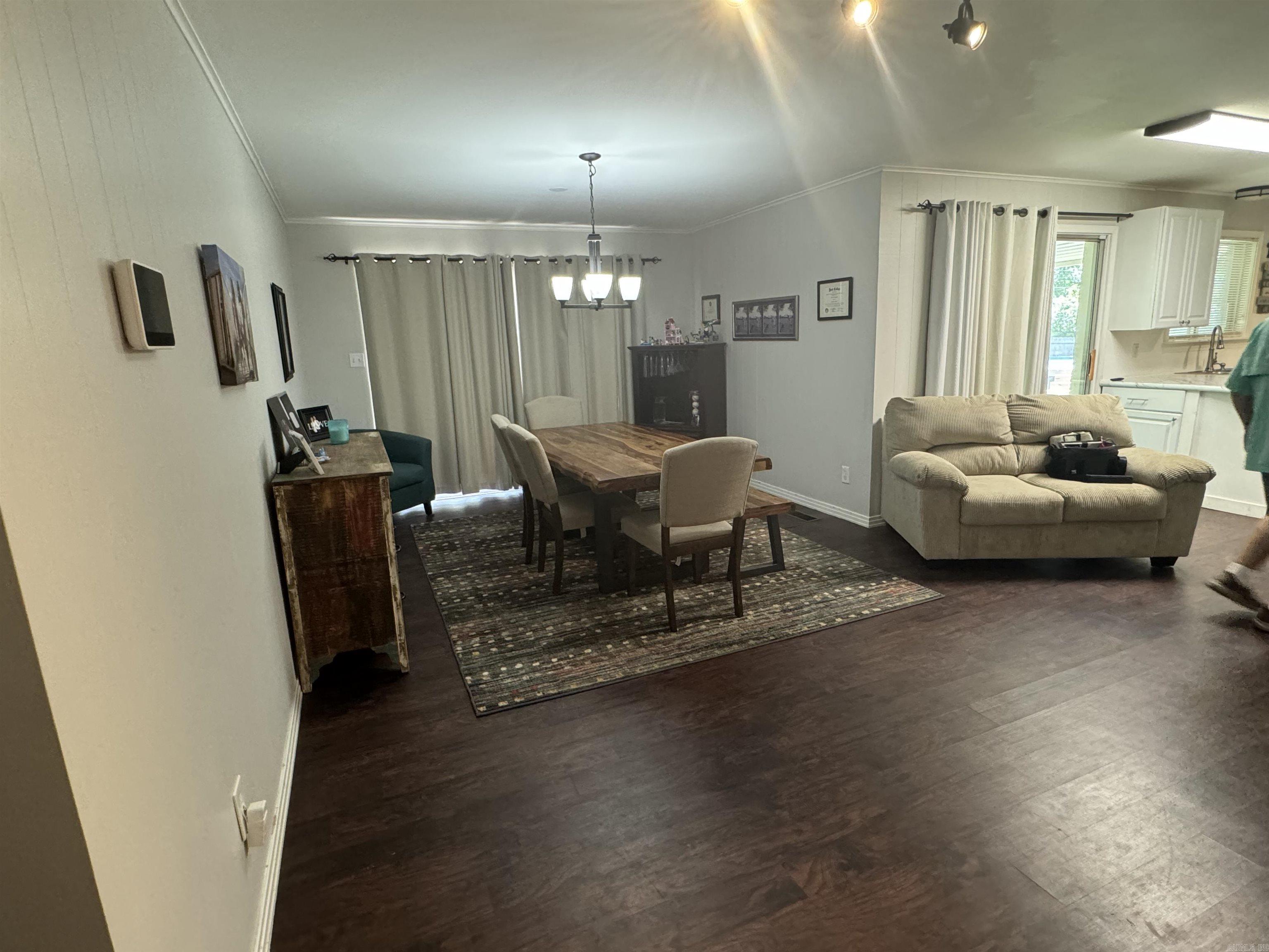 1207 ELM ST.  Crossett, AR