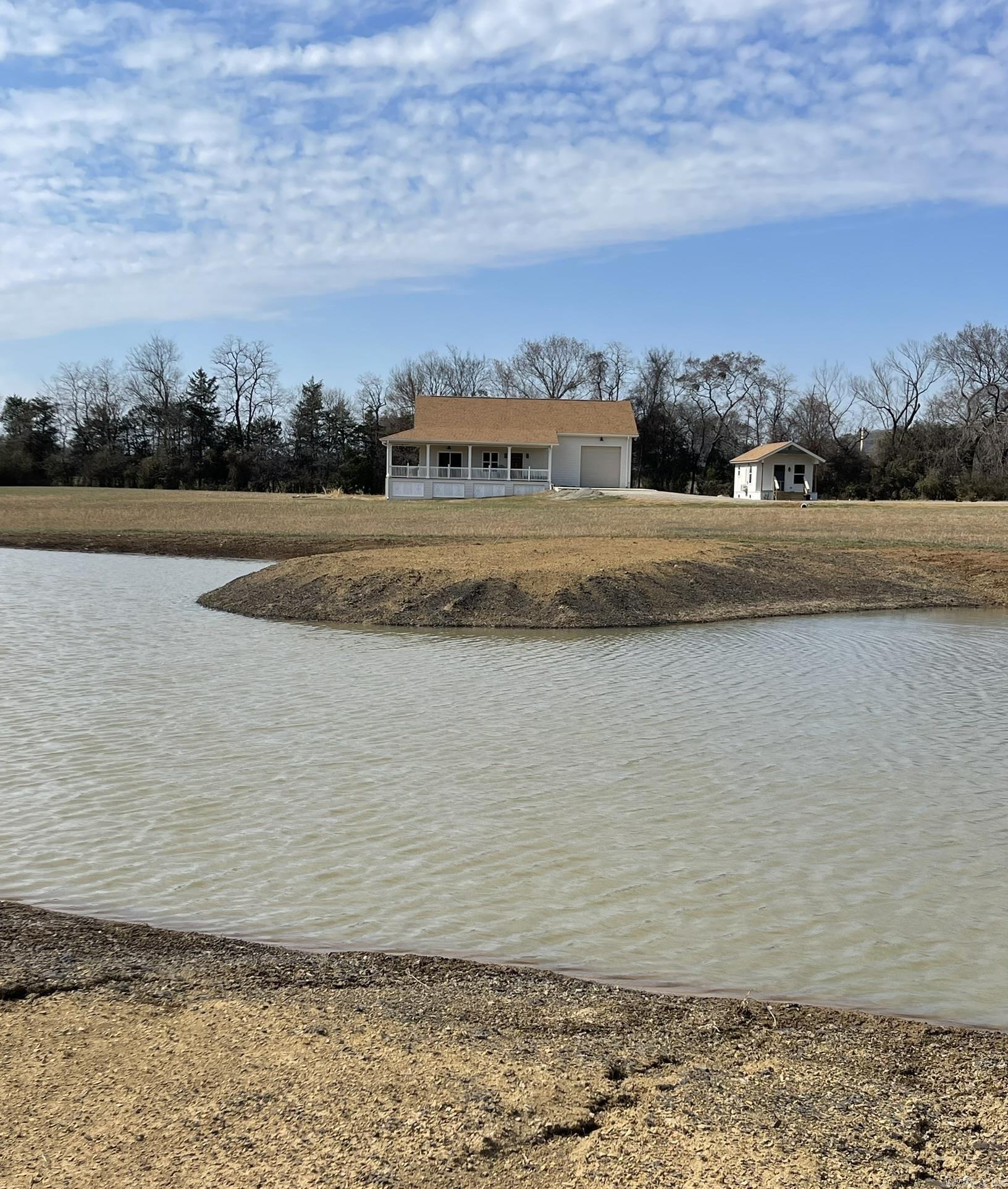 2055 E Church Street Altus, AR 72821