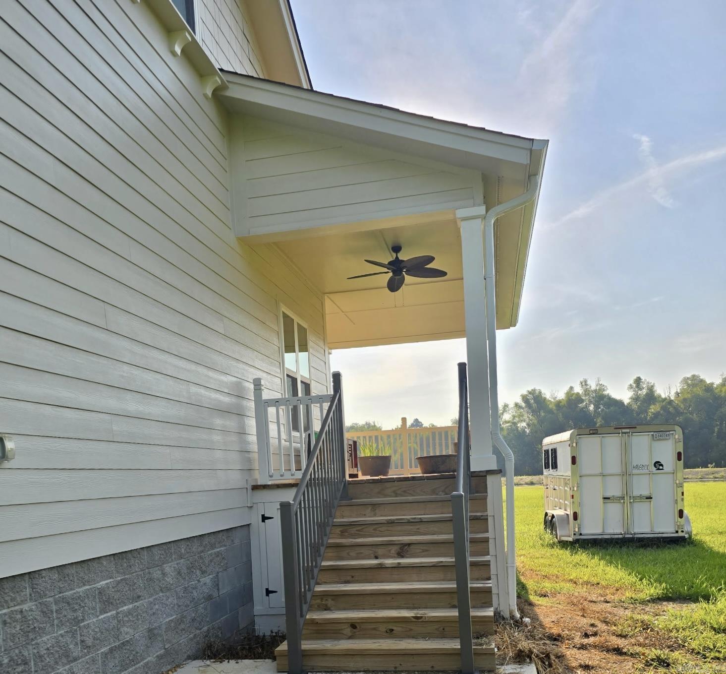 2055 E Church Street Altus, AR 72821