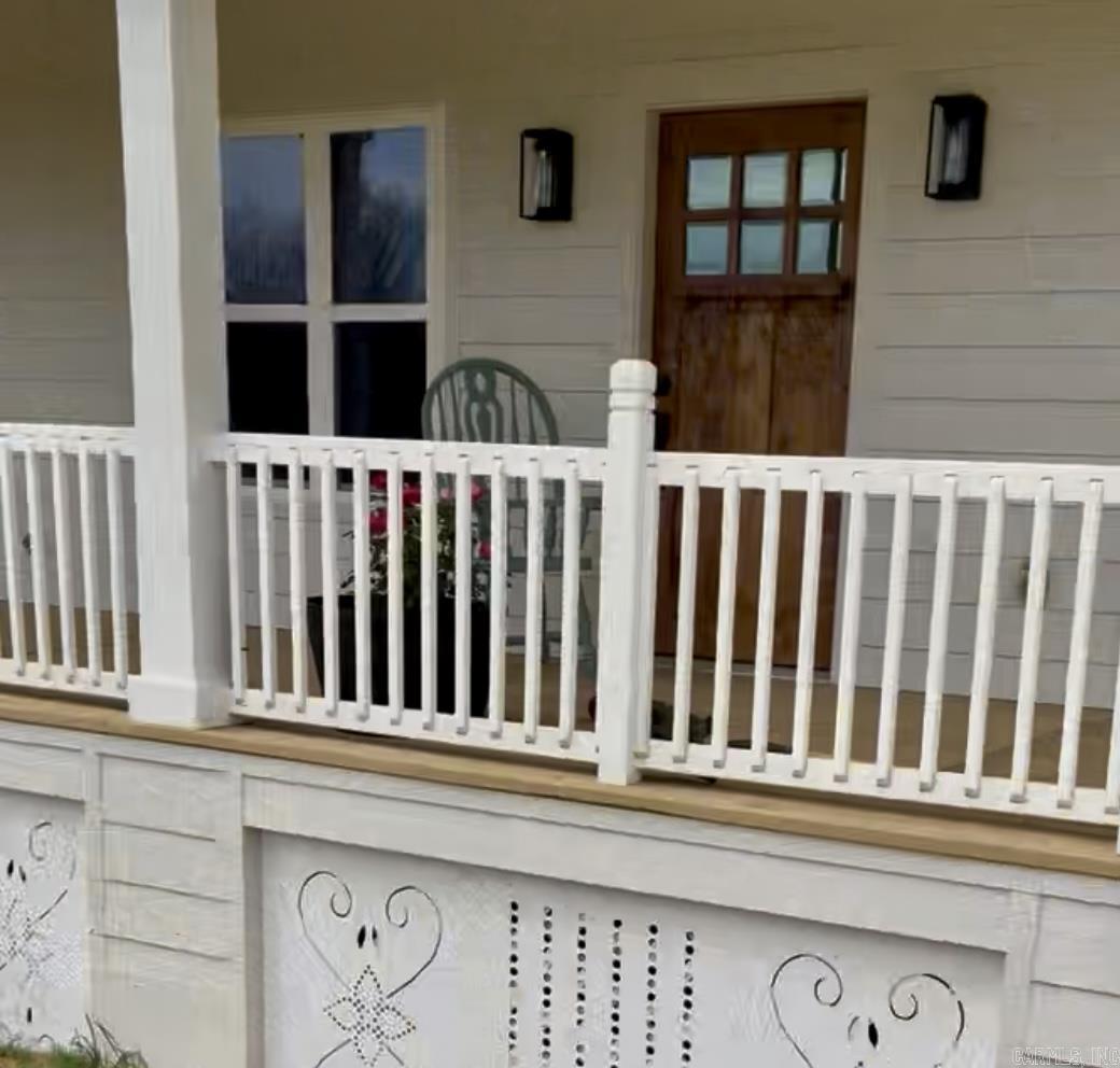 2055 E Church Street Altus, AR 72821