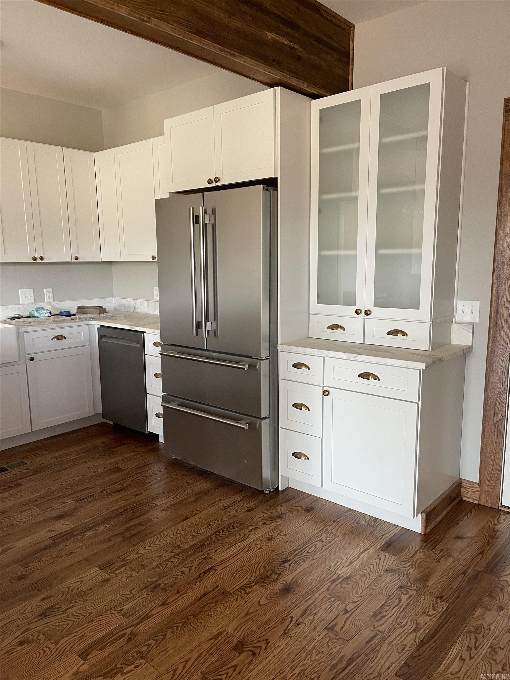 2055 E Church Street Altus, AR 72821