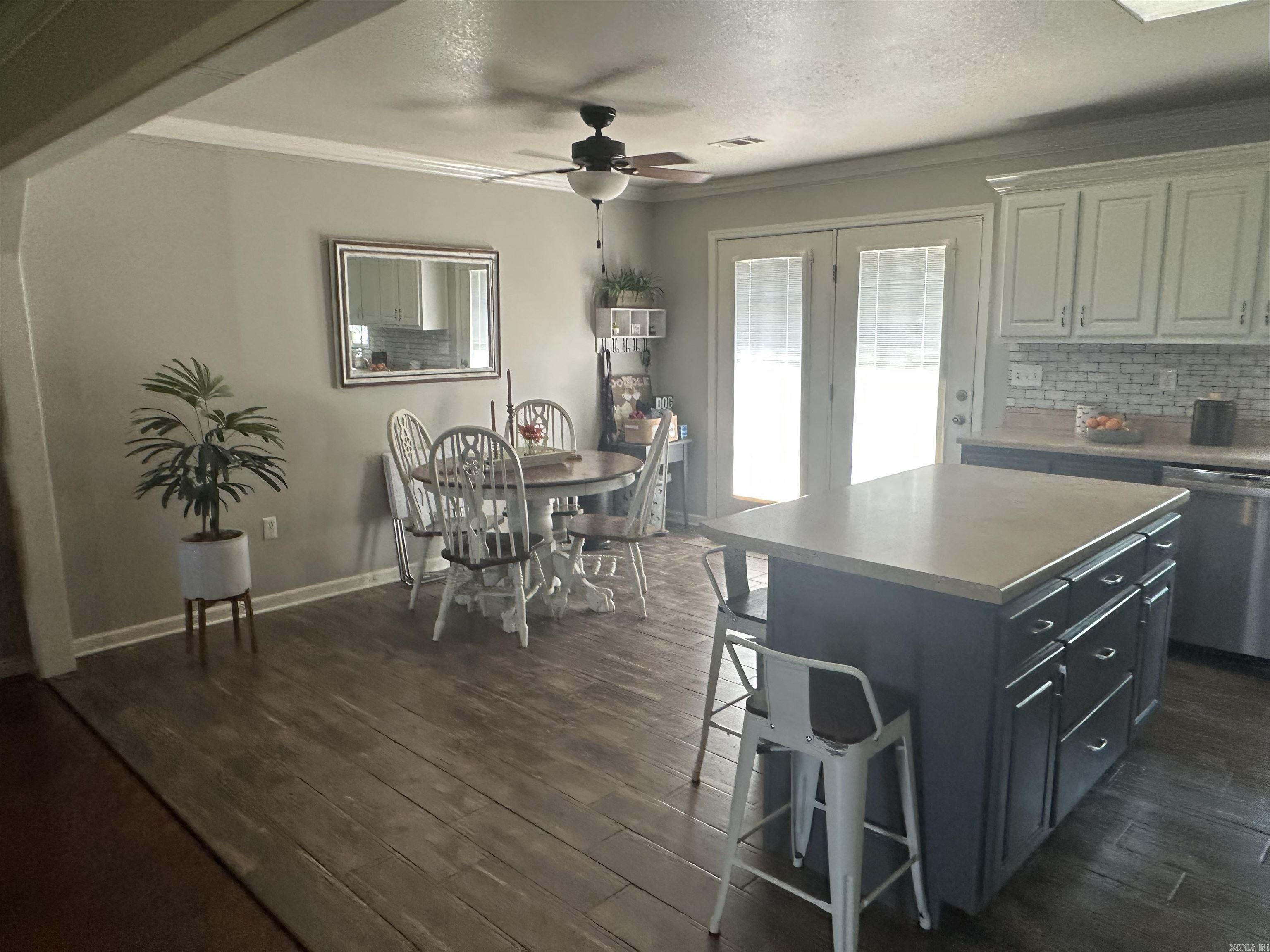 2010 Greenway Lane Jonesboro, AR 72405