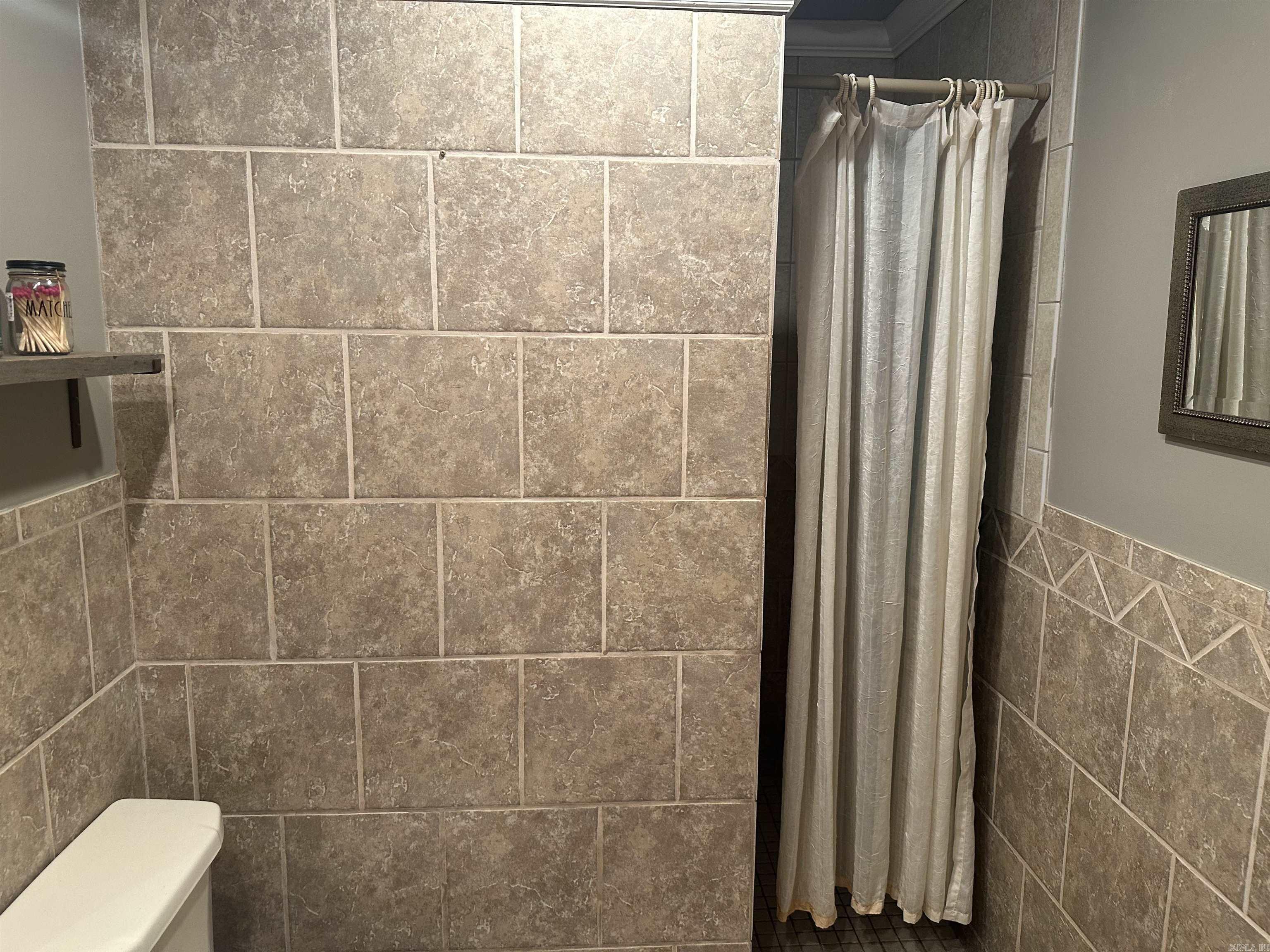 2010 Greenway Lane Jonesboro, AR 72405