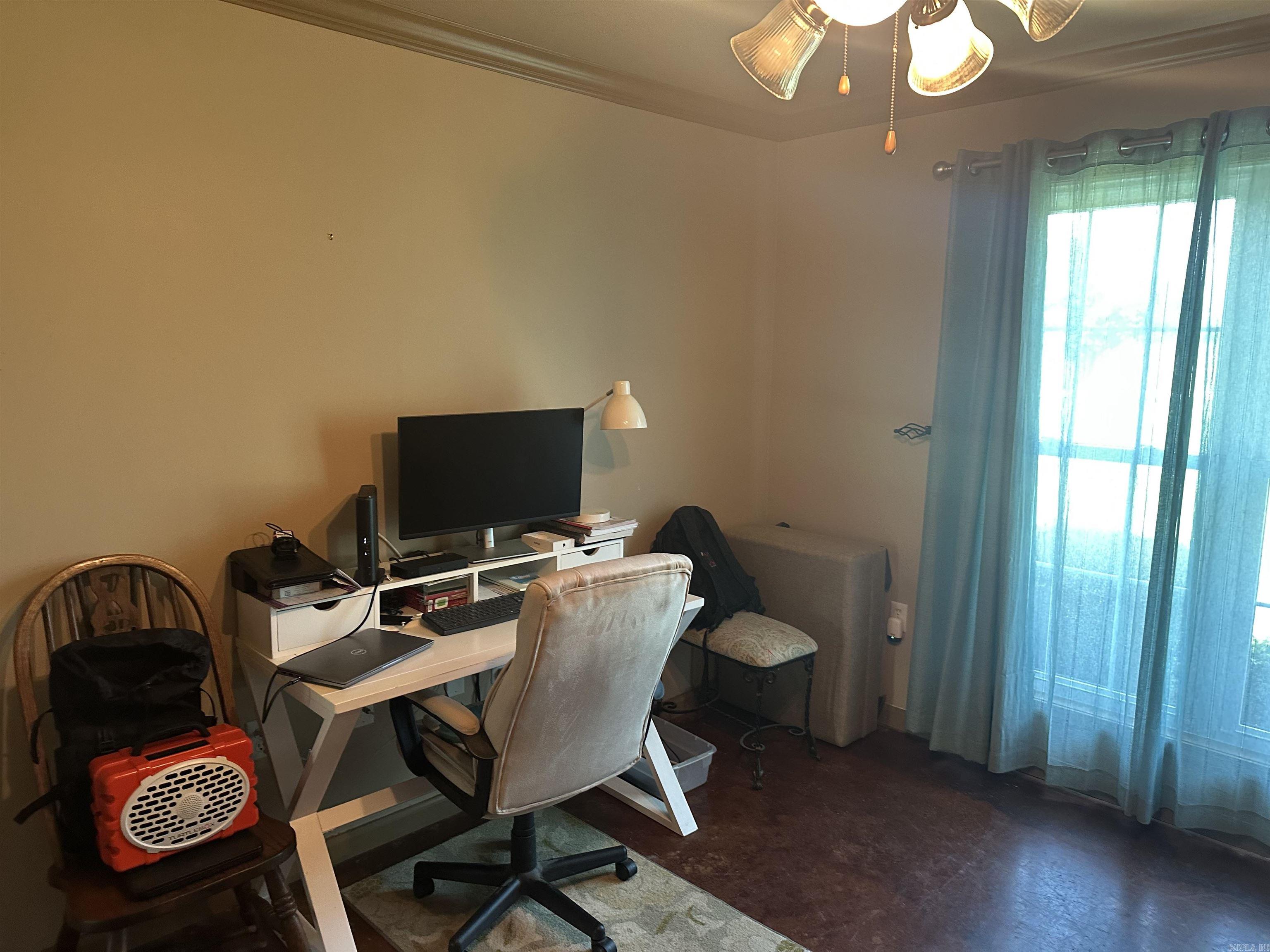 2010 Greenway Lane Jonesboro, AR 72405