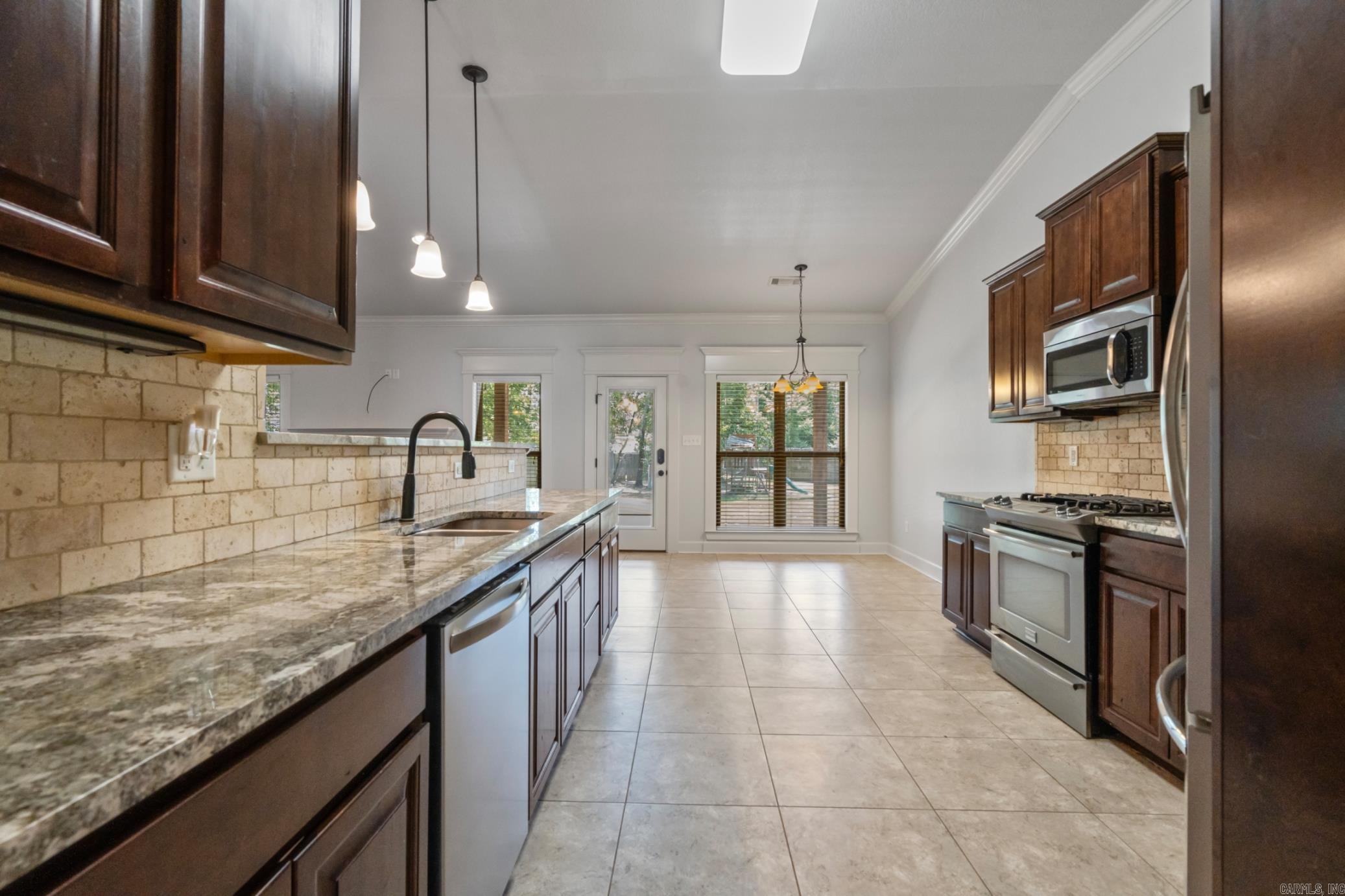 109 Wild Dogwood Trl Hot Springs, AR 71913