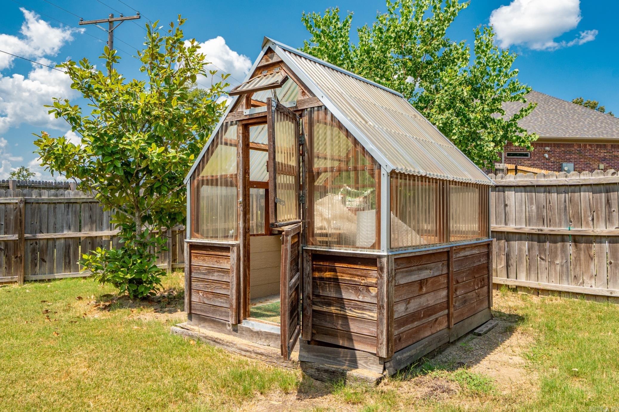 109 Wild Dogwood Trl Hot Springs, AR 71913