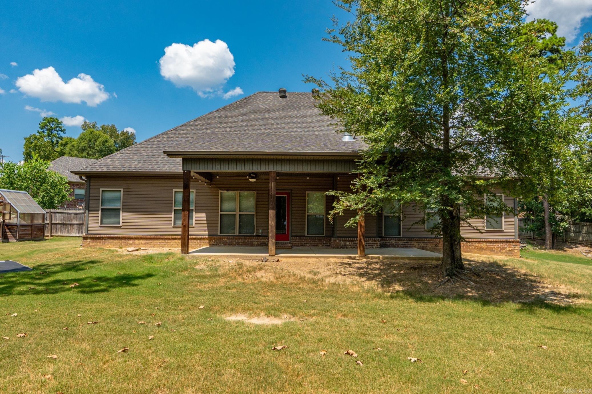 109 Wild Dogwood Trl Hot Springs, AR 71913