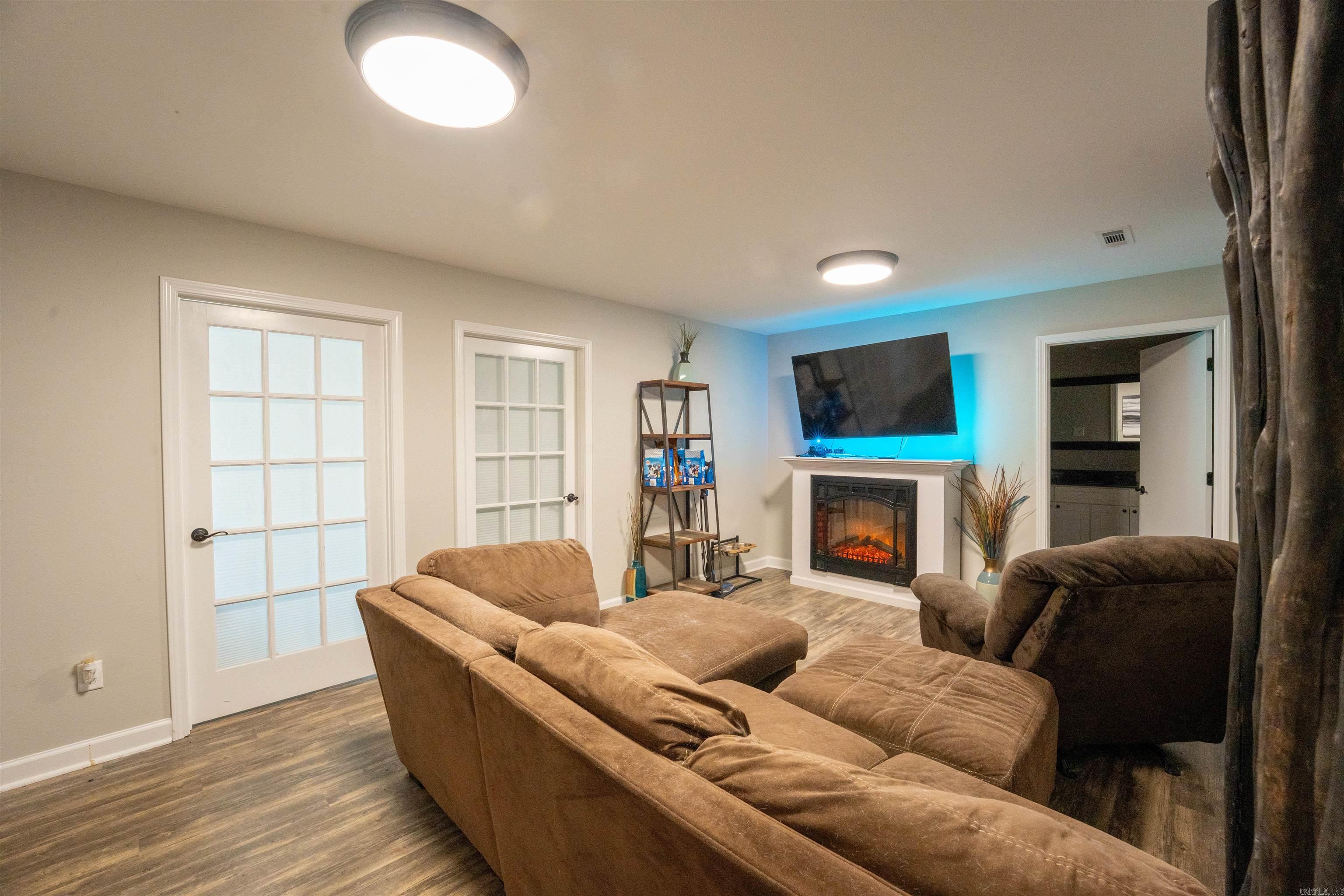 6720 Alcoa Rd  Benton, AR