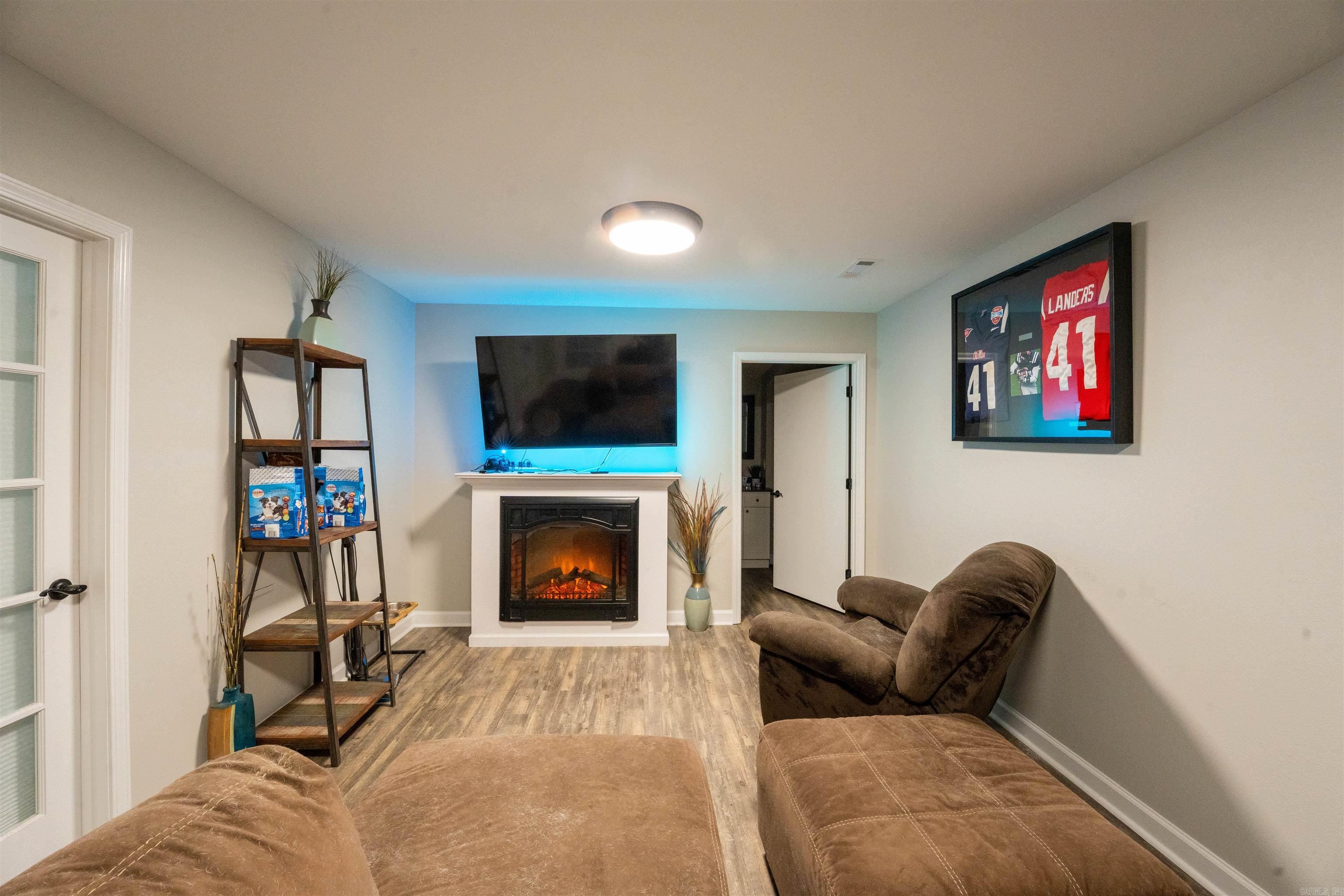 6720 Alcoa Rd  Benton, AR