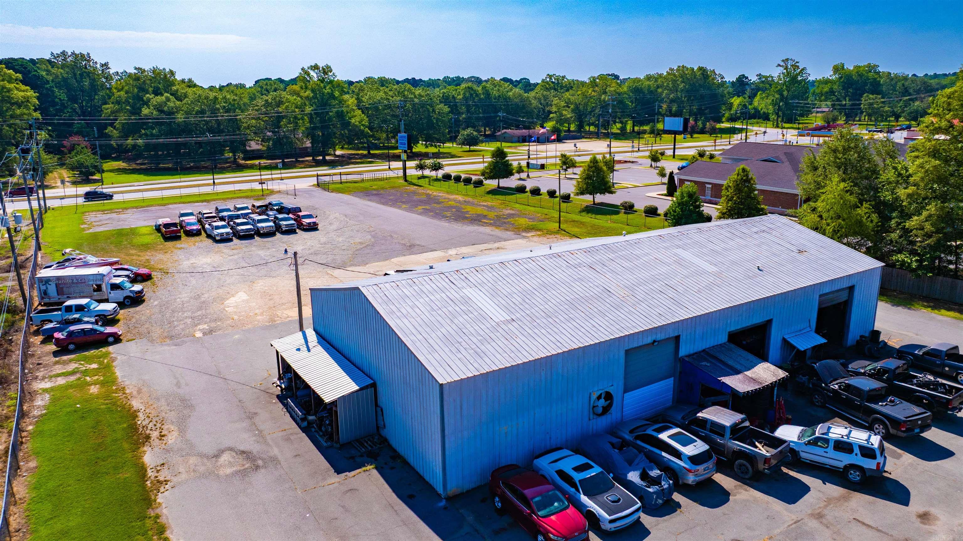 6720 Alcoa Rd  Benton, AR