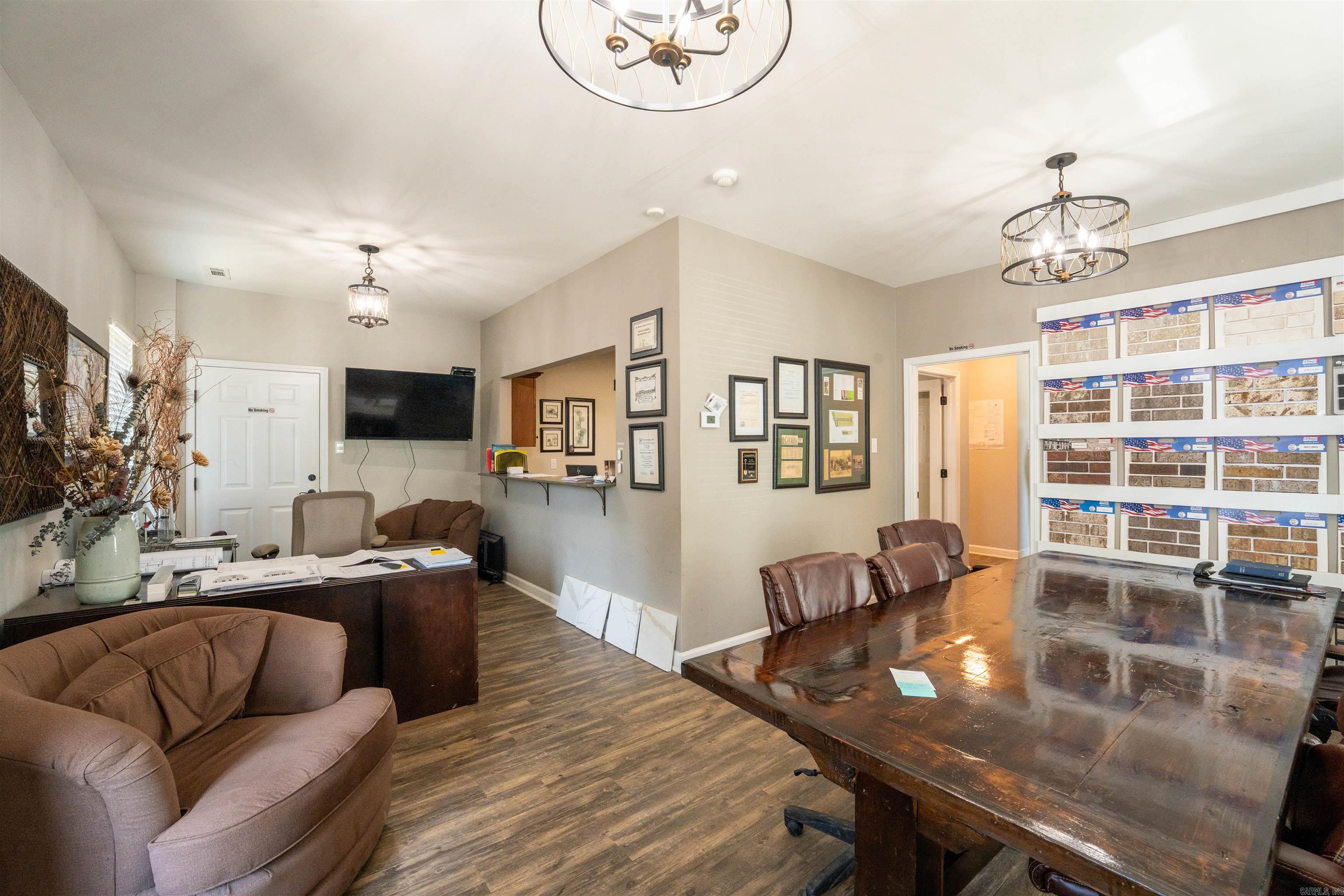 6720 Alcoa Rd  Benton, AR