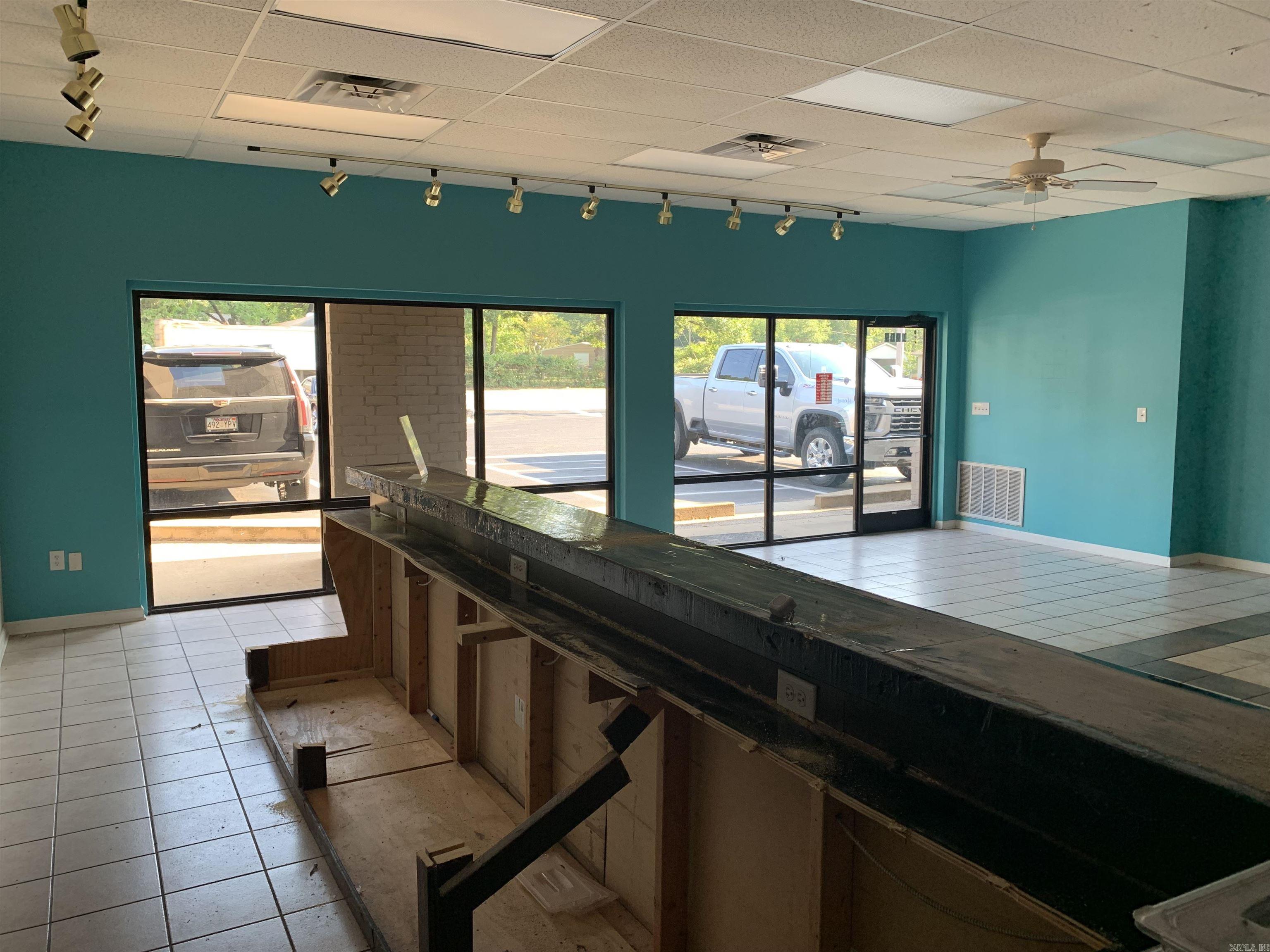 1909 West Beebe Capps Expwy  Searcy, AR