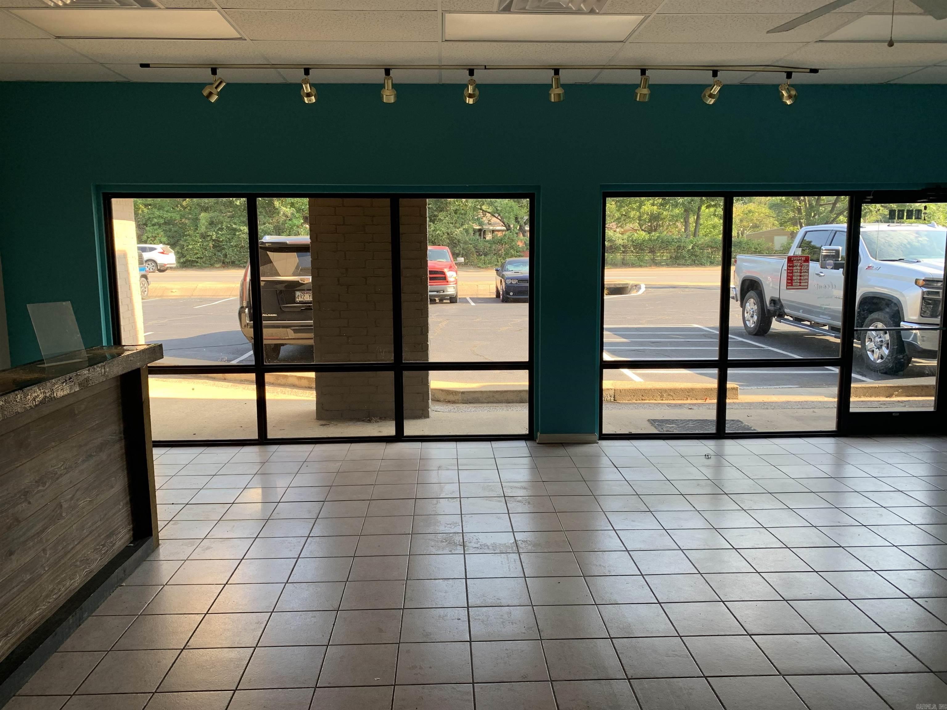 1909 West Beebe Capps Expwy  Searcy, AR