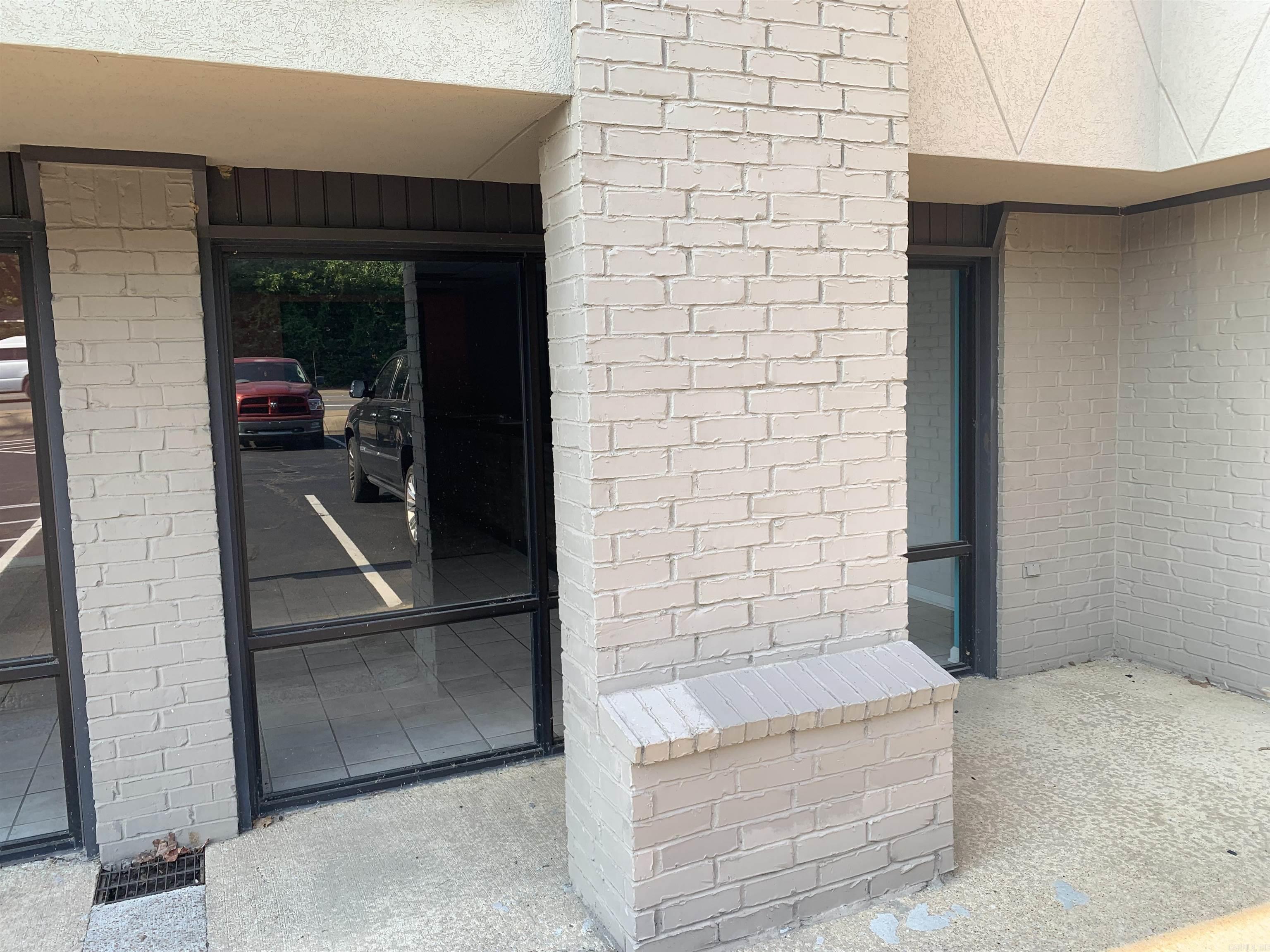 1909 West Beebe Capps Expwy  Searcy, AR