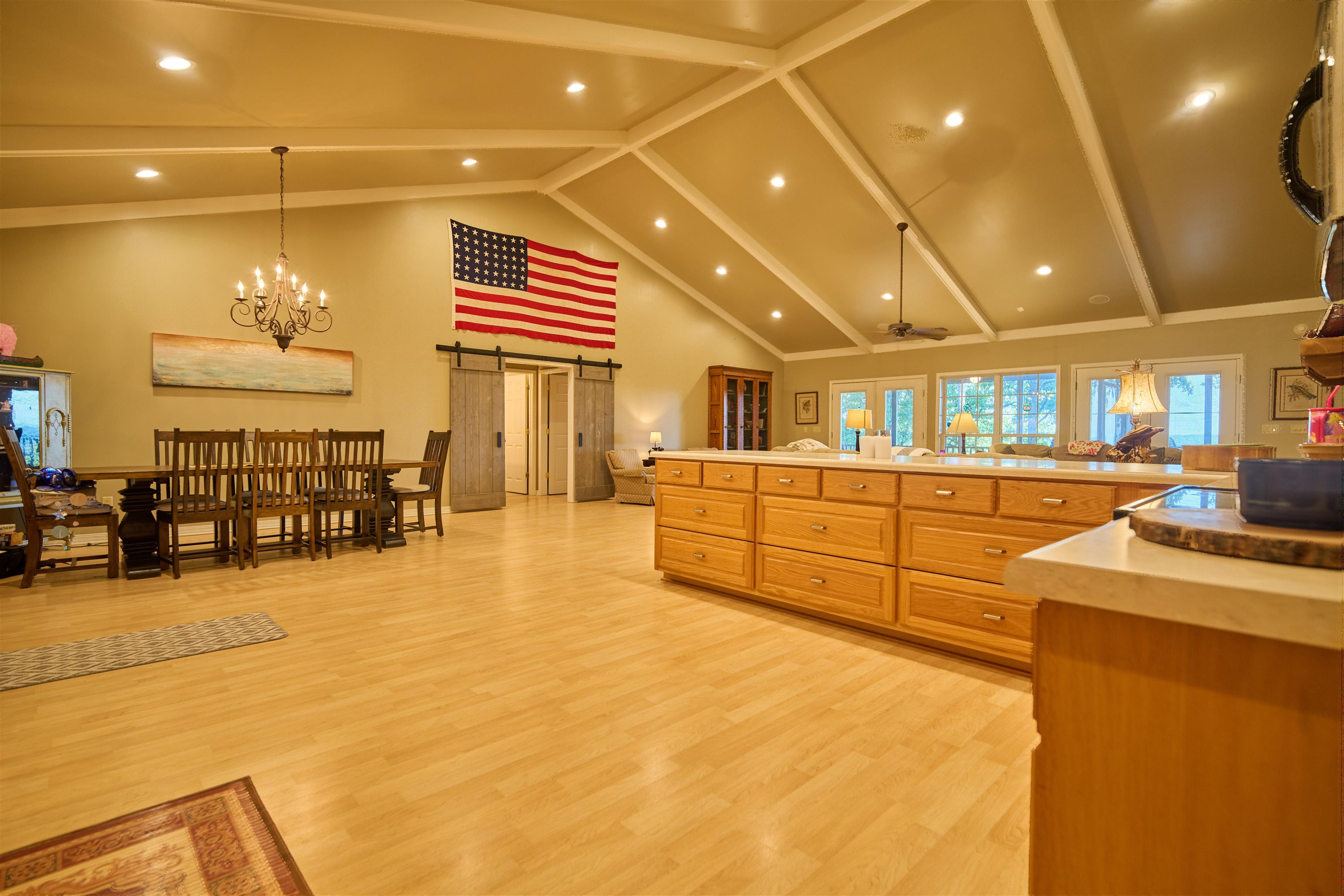 4 Kee Trl Hardy, AR 72529