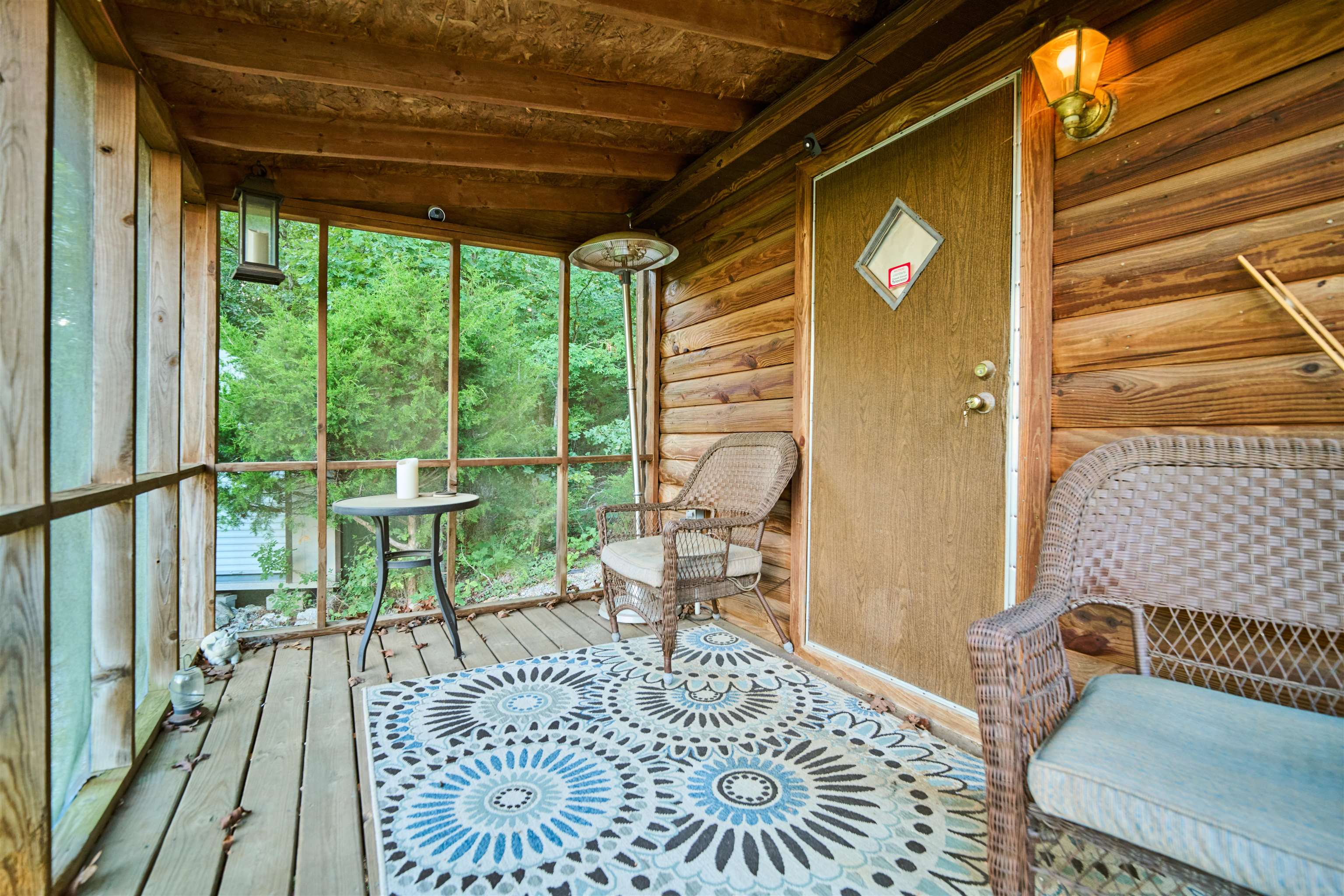 4 Kee Trl Hardy, AR 72529