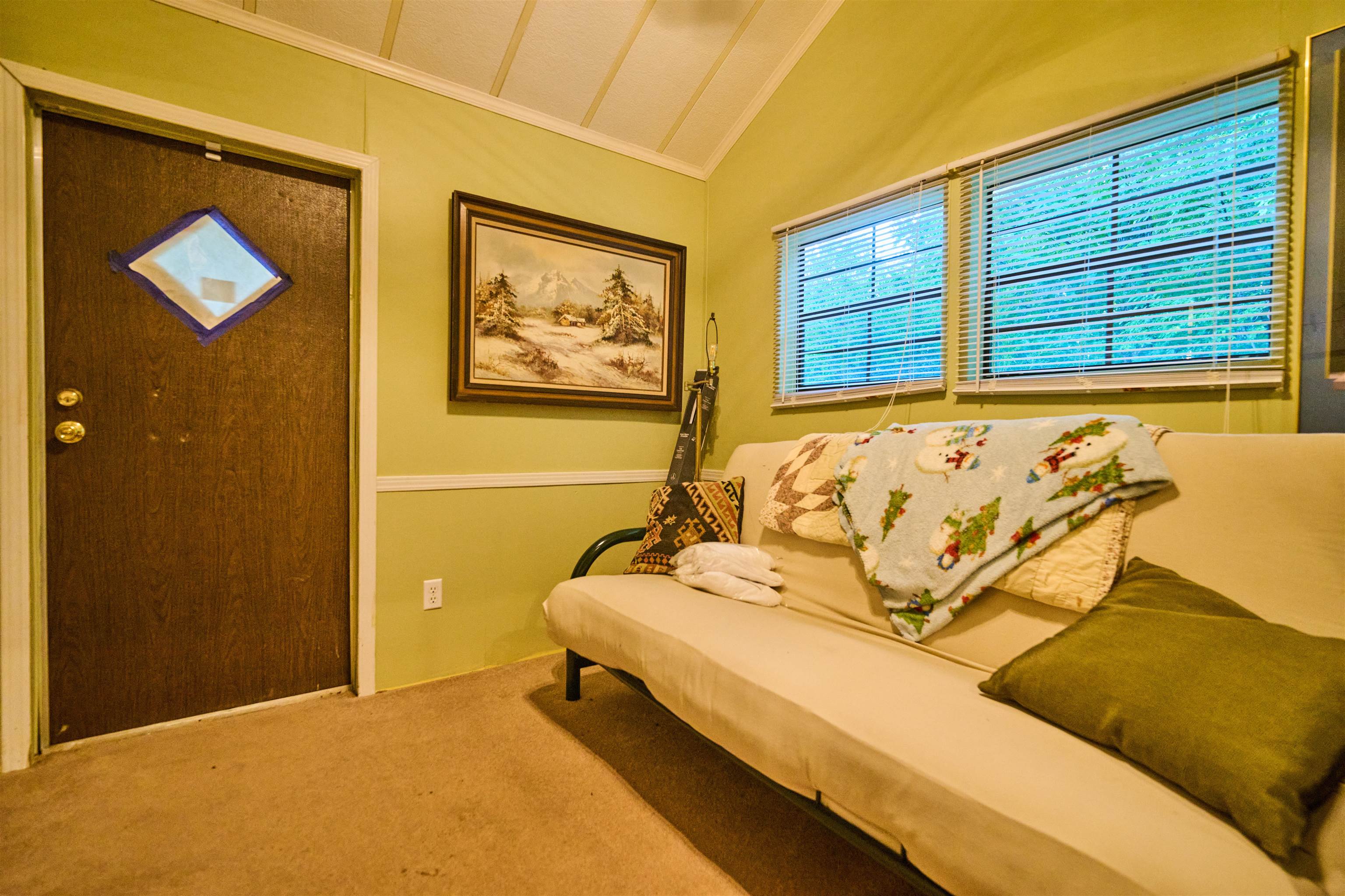 4 Kee Trl Hardy, AR 72529