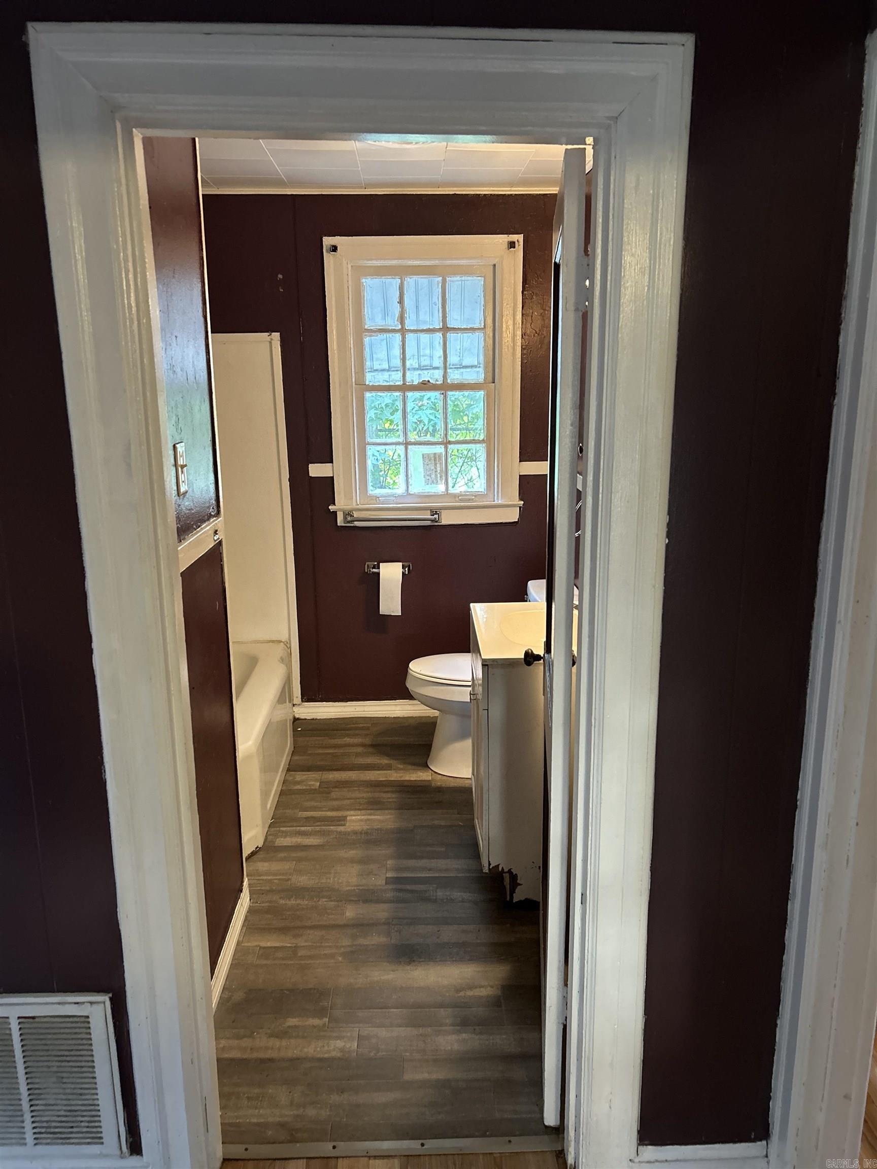 1807 W 27th Ave Pine Bluff, AR 71603