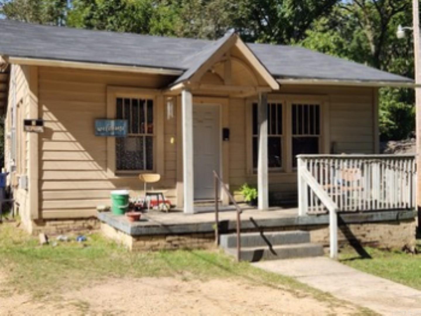 352 Spring Ave Camden, AR 71701