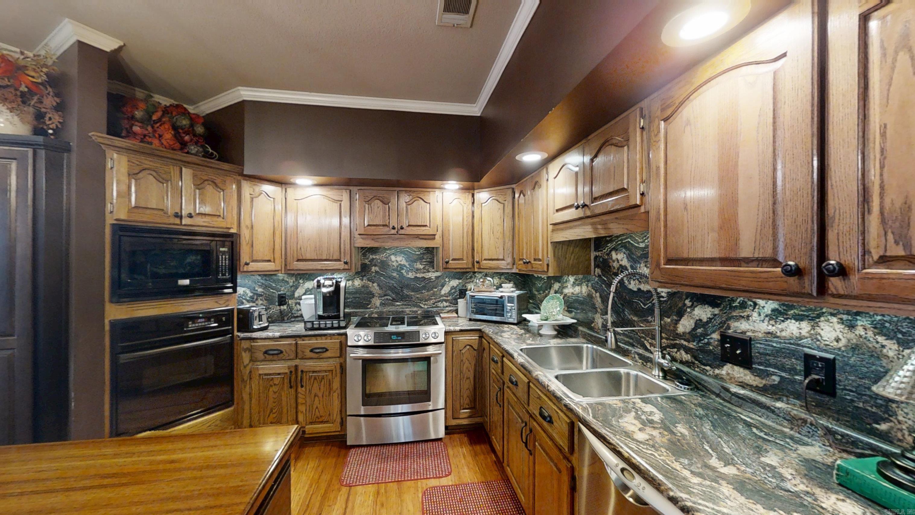 3102 Sara Creek Drive Jonesboro, AR 72404