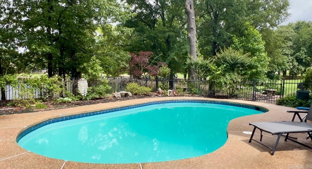 3102 Sara Creek Drive Jonesboro, AR 72404