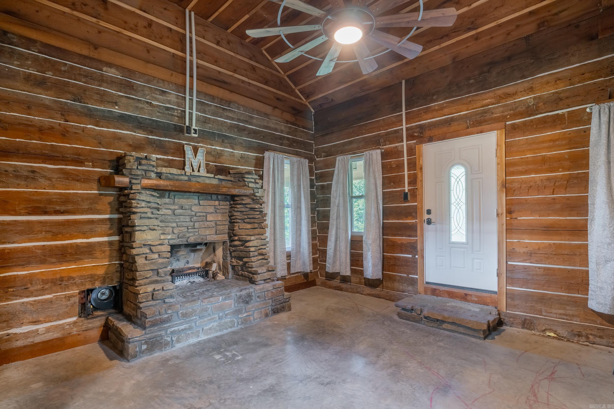 2430 CR 3611  Lamar, AR