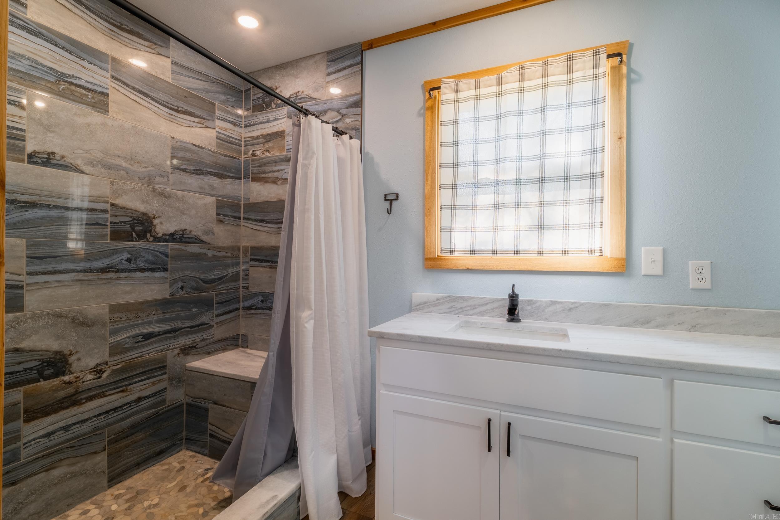 2430 CR 3611  Lamar, AR