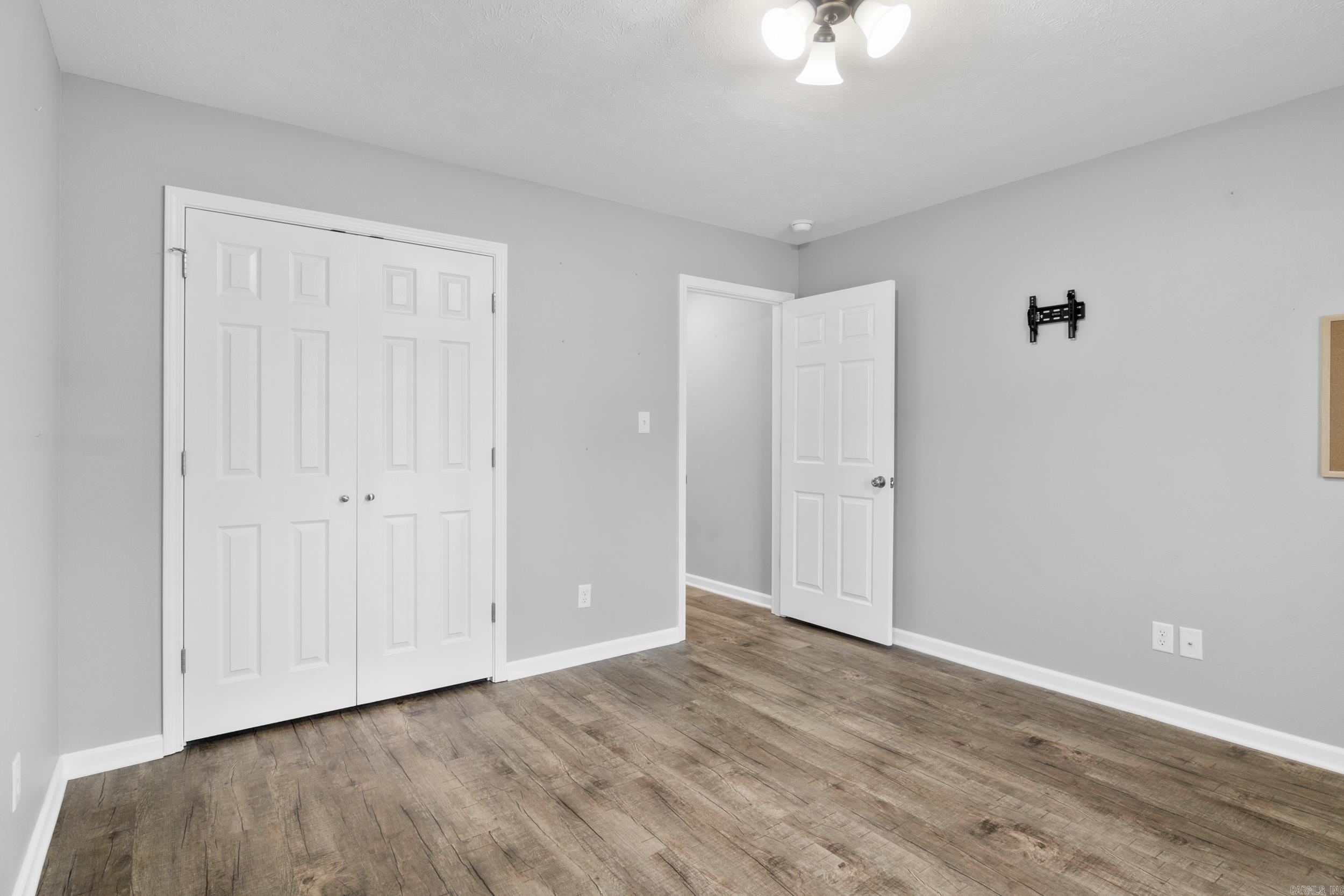 284 Walker RD  Higginson, AR