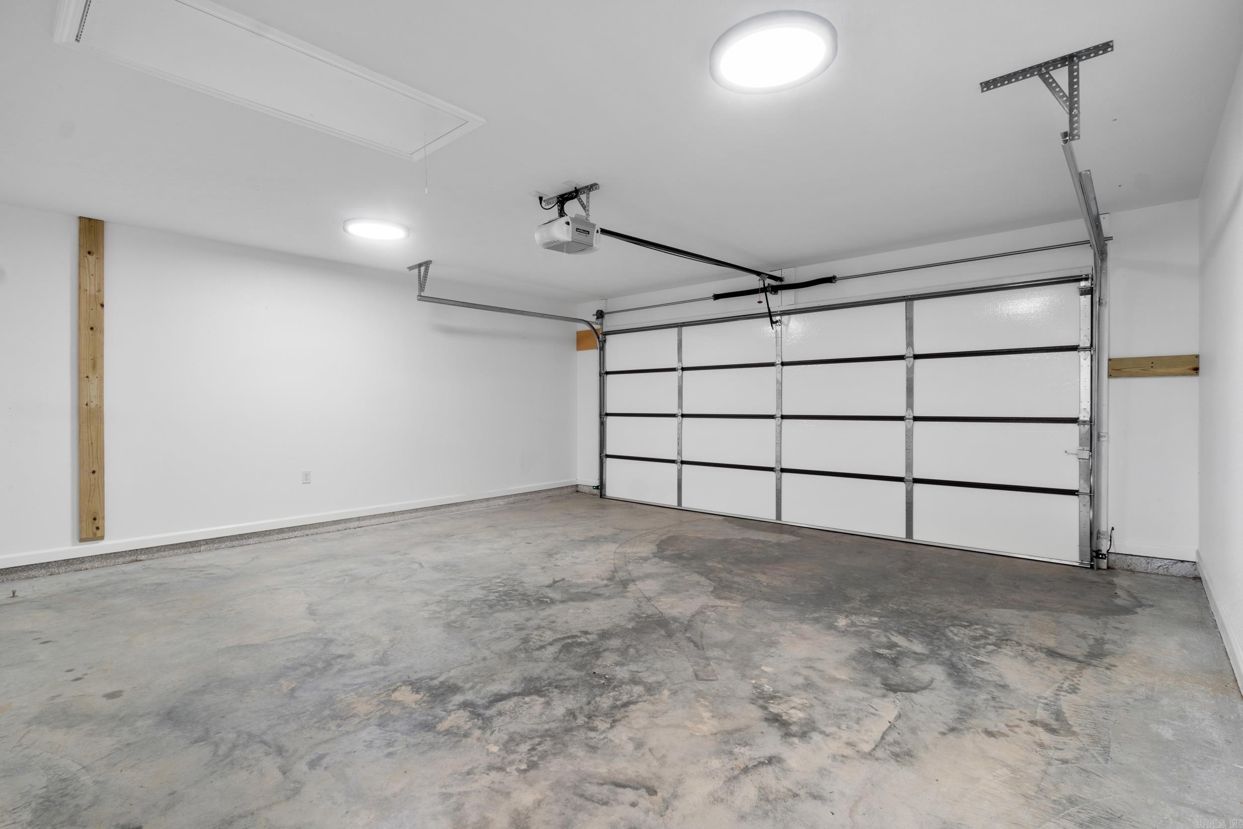 284 Walker RD  Higginson, AR