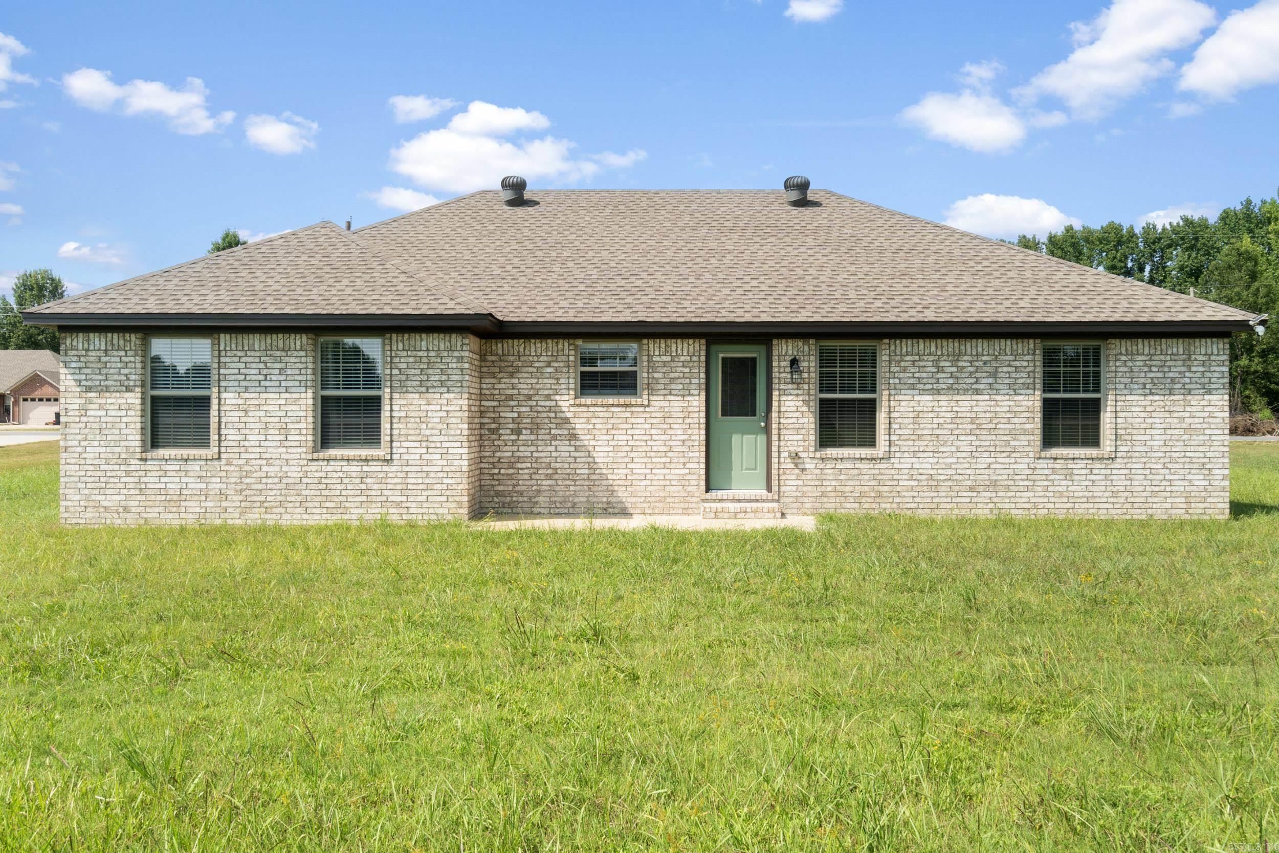 284 Walker RD  Higginson, AR