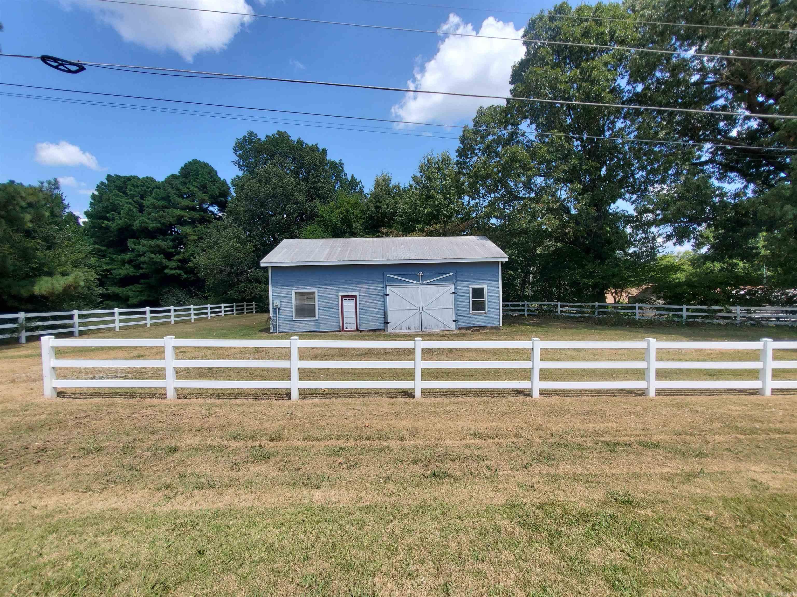 1287/1281 W North  Piggott, AR