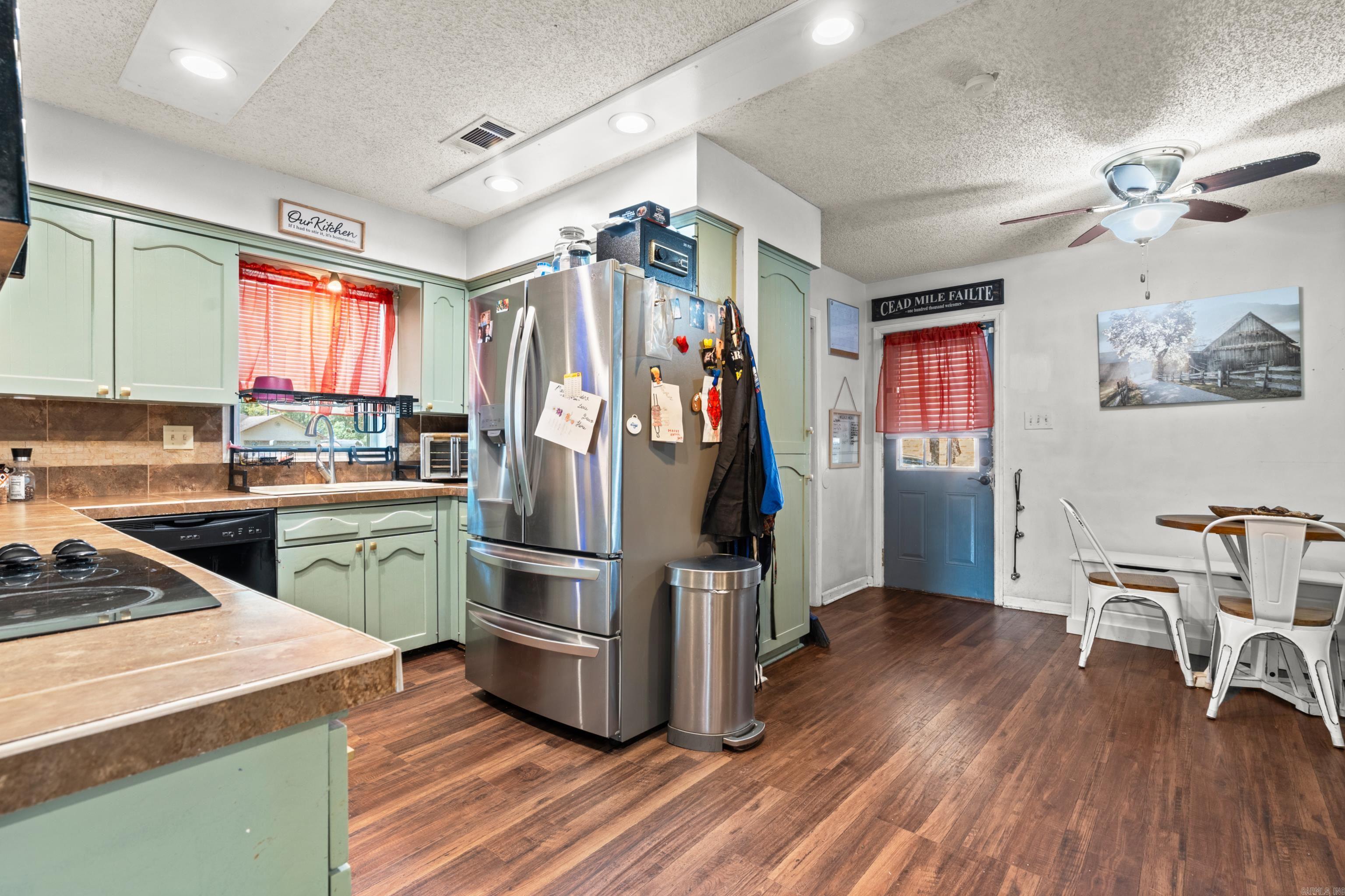 231 Independence Dr Hot Springs, AR 71913