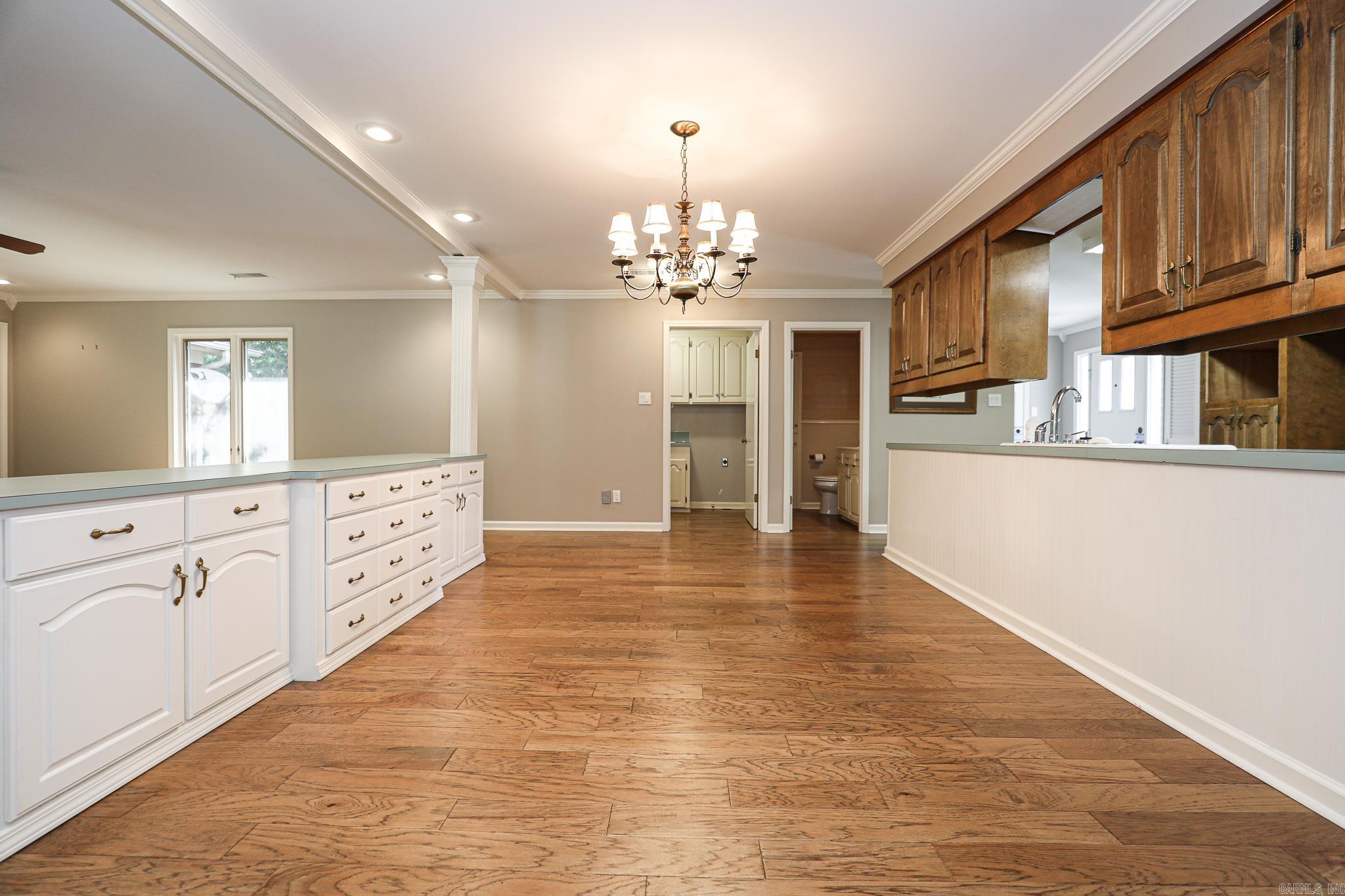 521 W CROSS ST. Benton, AR 72015