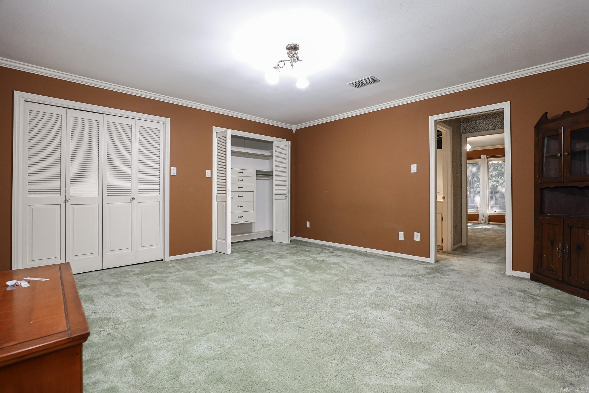 521 W CROSS ST. Benton, AR 72015