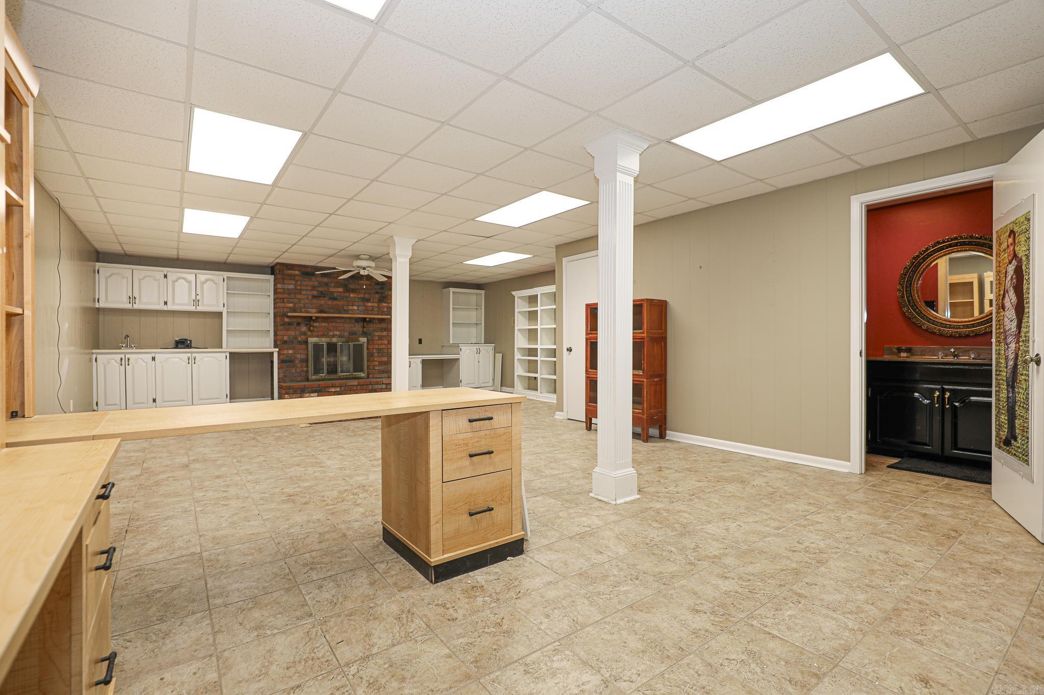 521 W CROSS ST. Benton, AR 72015