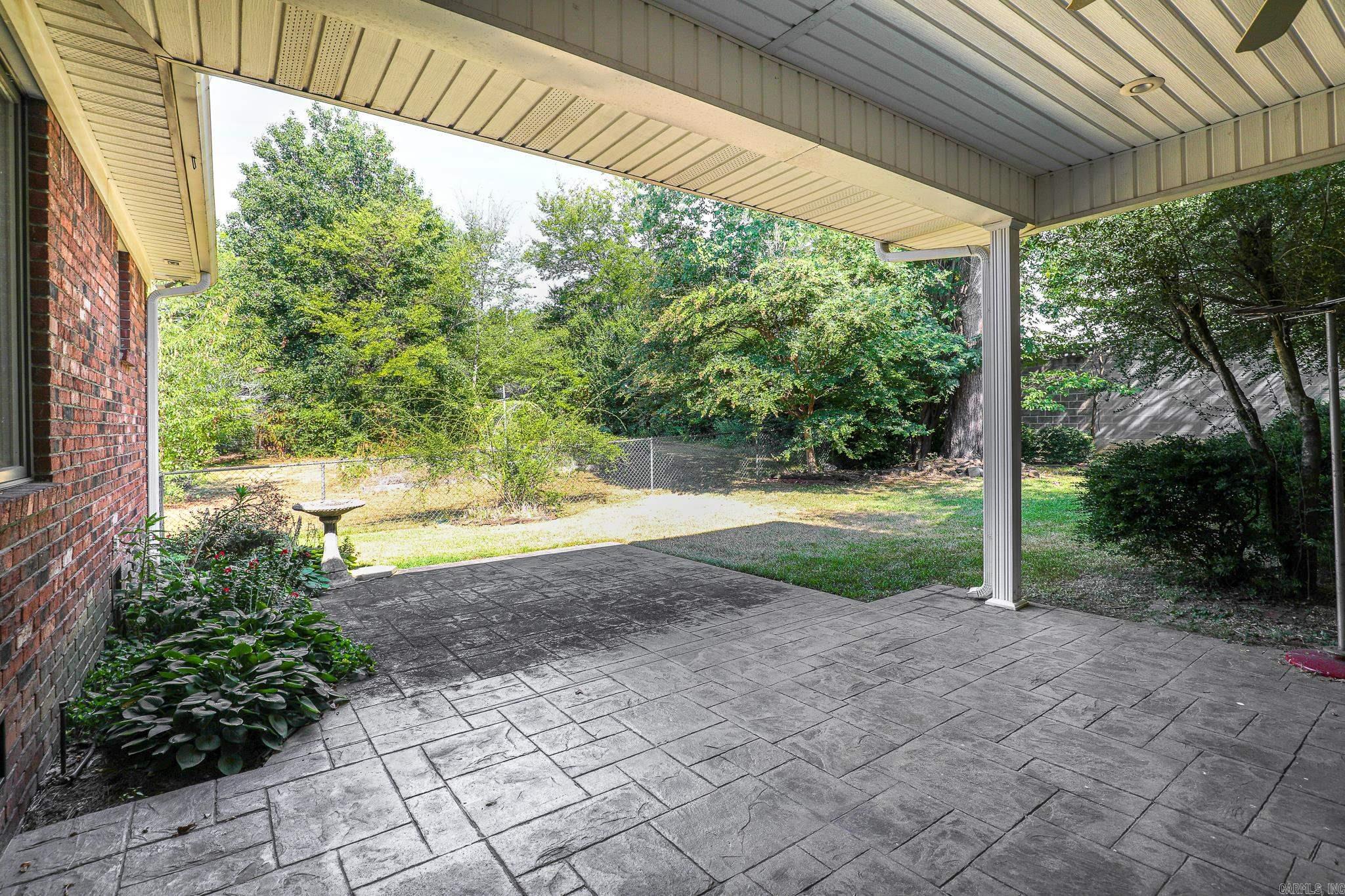 521 W CROSS ST. Benton, AR 72015