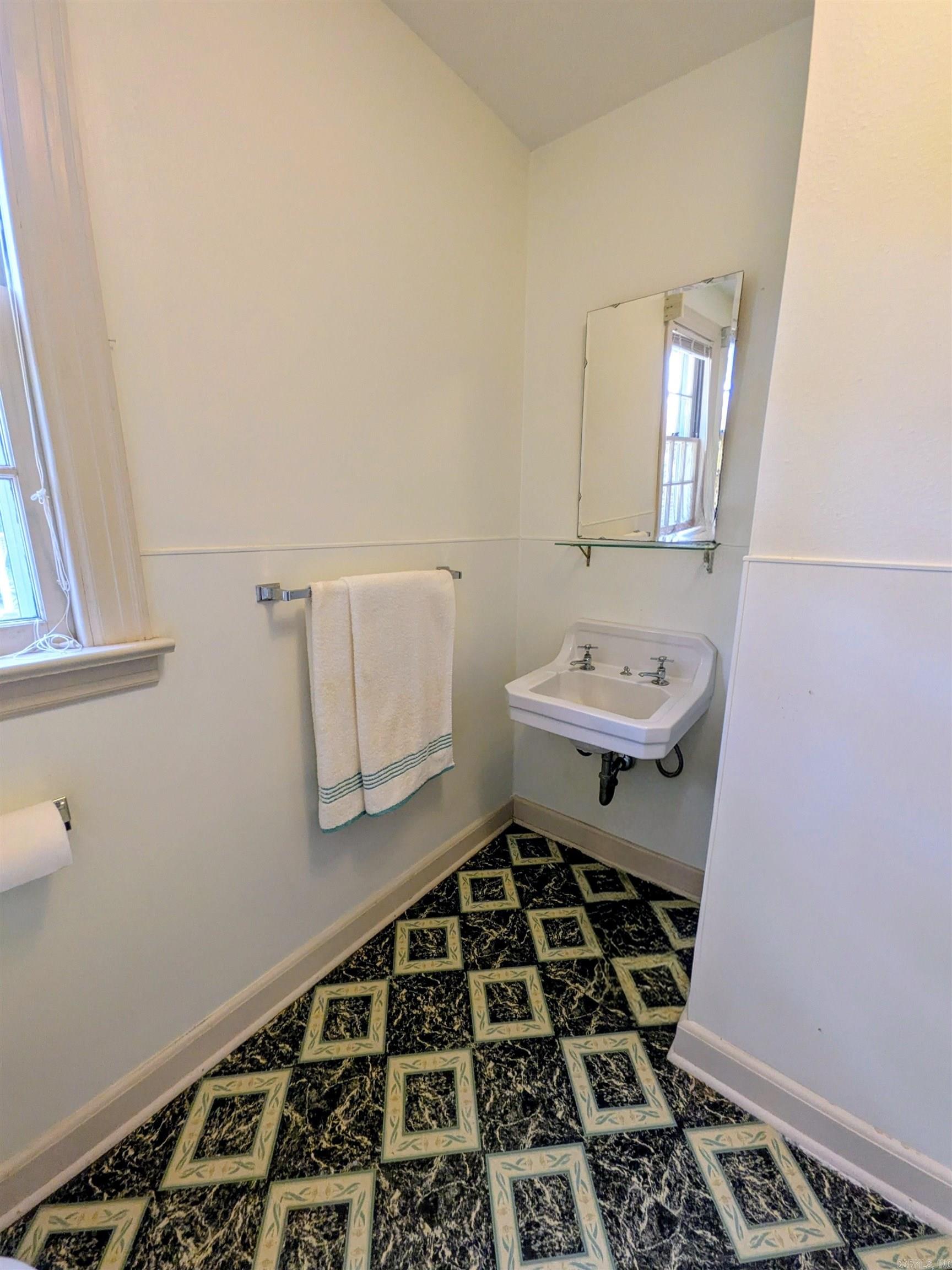 308 Elaine  Camden, AR