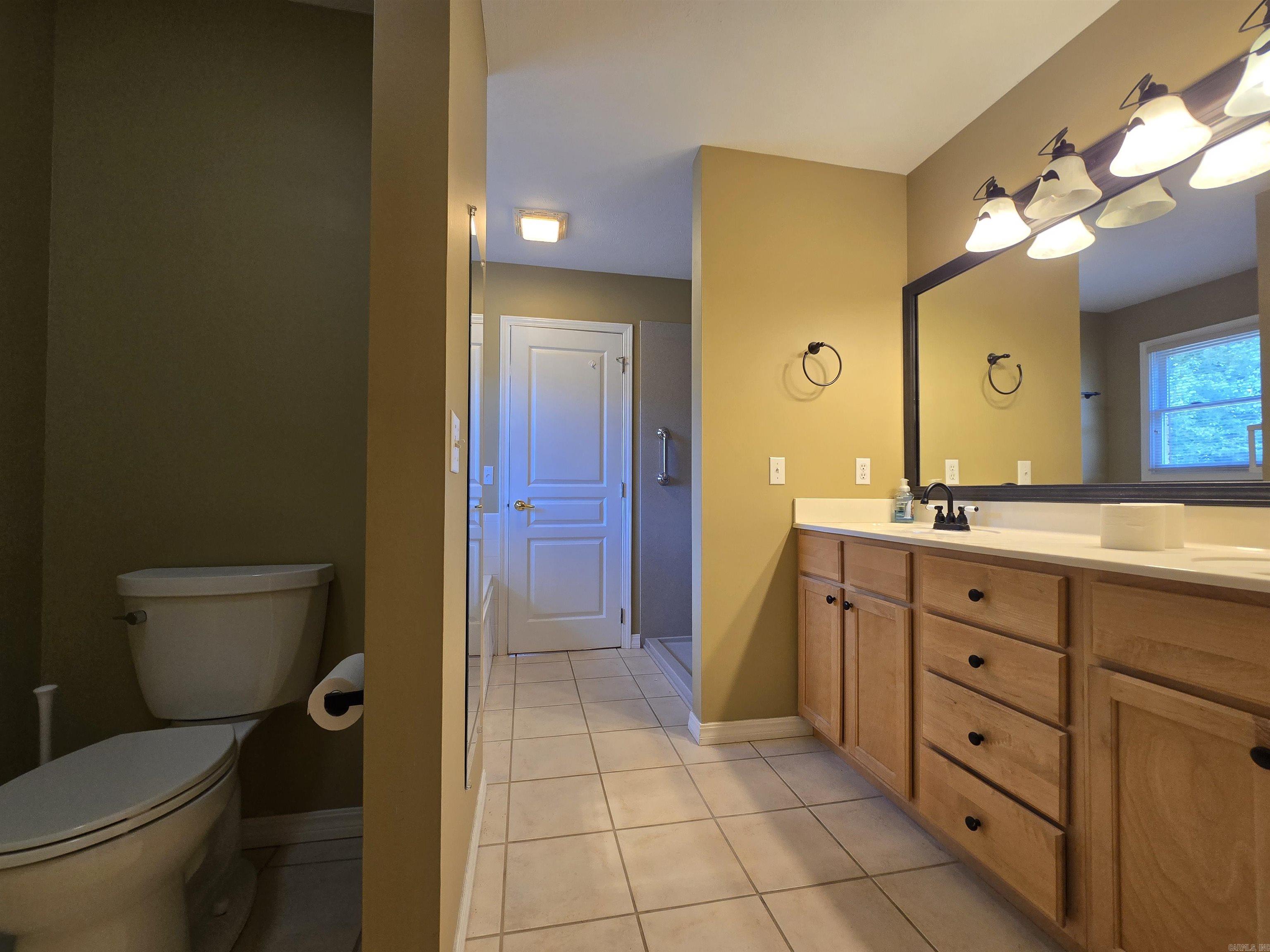 1322 Cottonwood Court Mountain Home, AR 72653