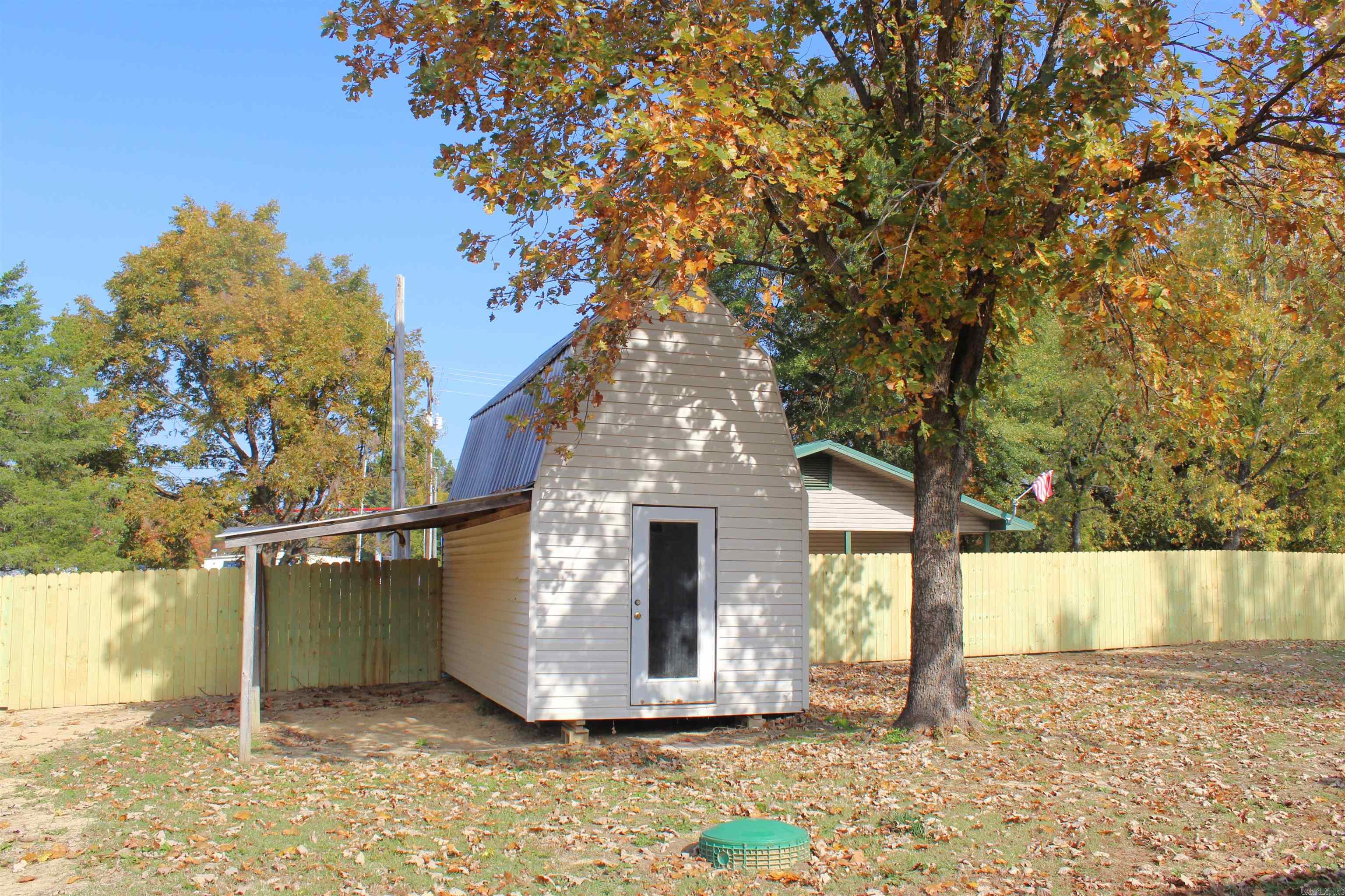 5 Walnut Street Quitman, AR 72131