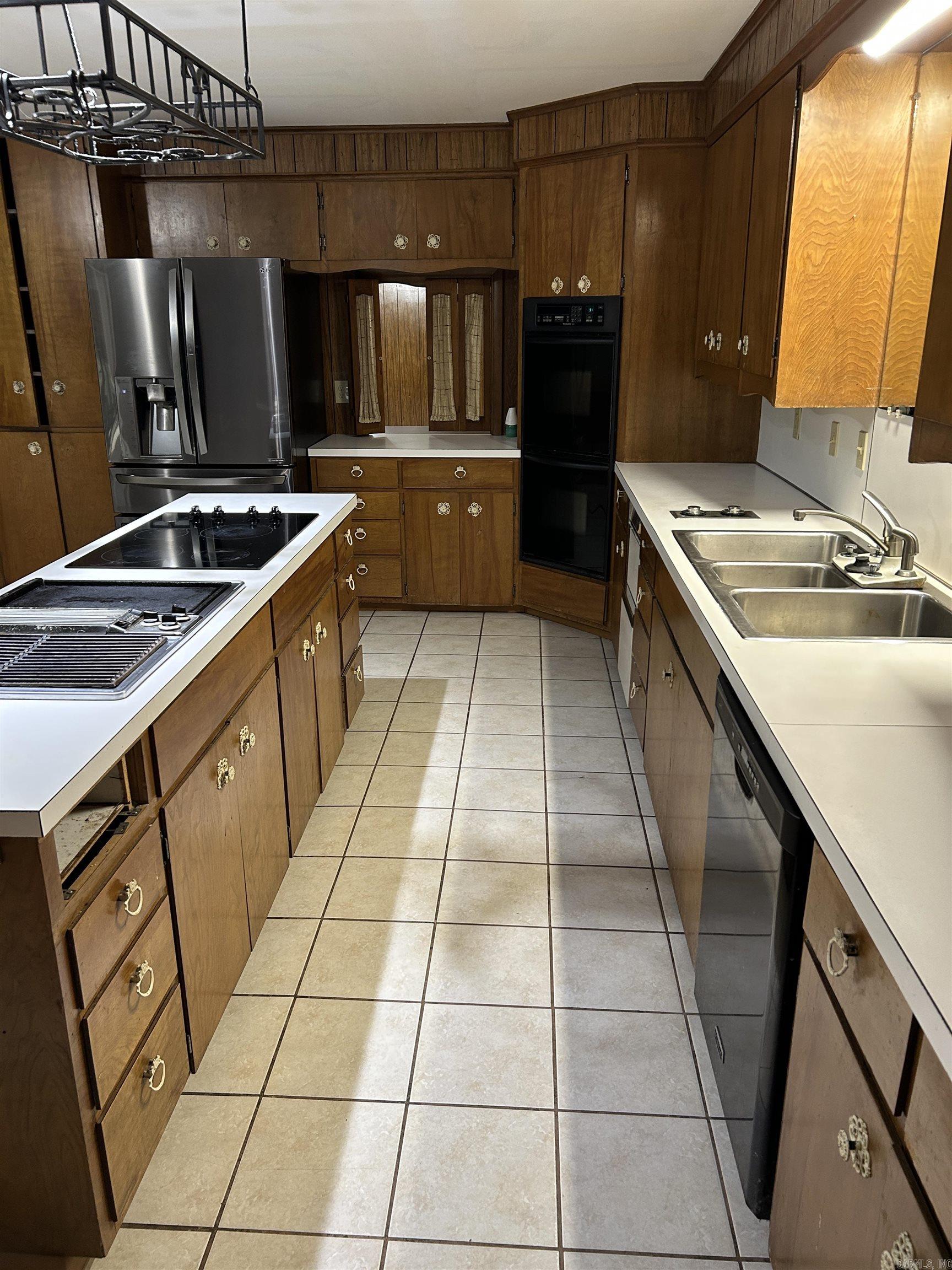 2369 Hwy 64  Morrilton, AR