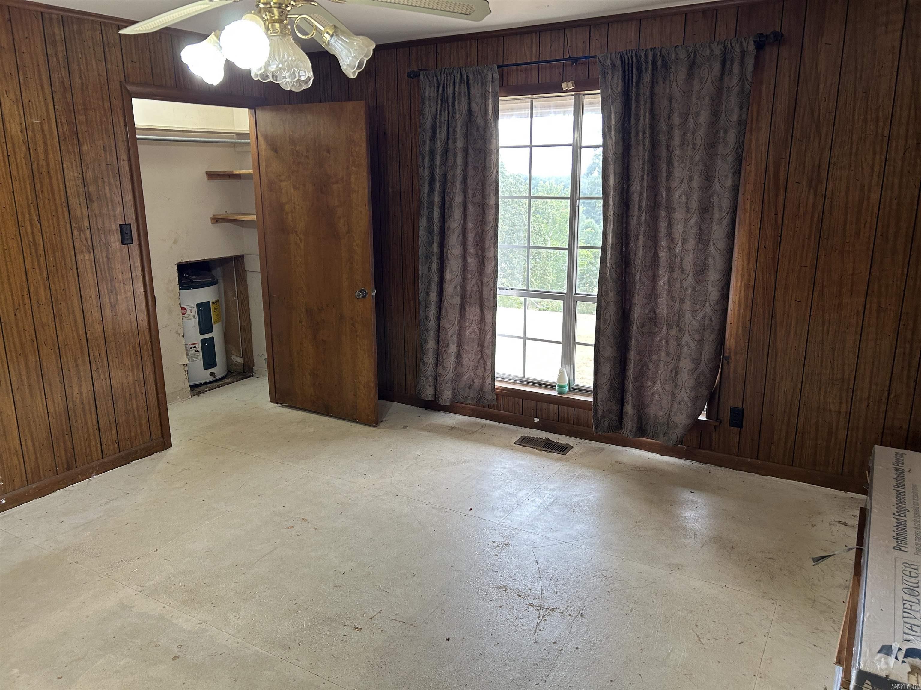 2369 Hwy 64  Morrilton, AR